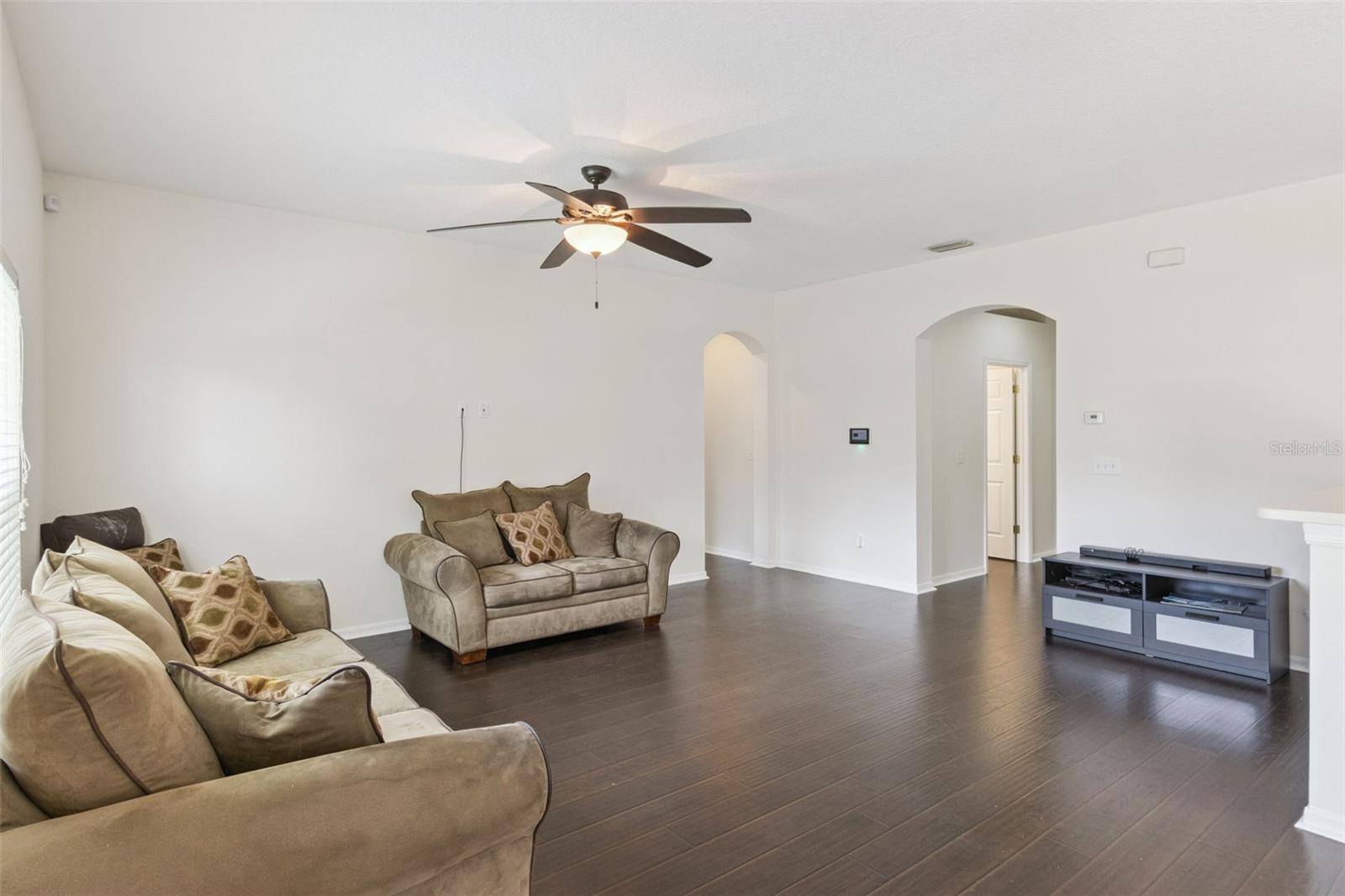 725 STAR POINTE DR — photo 4