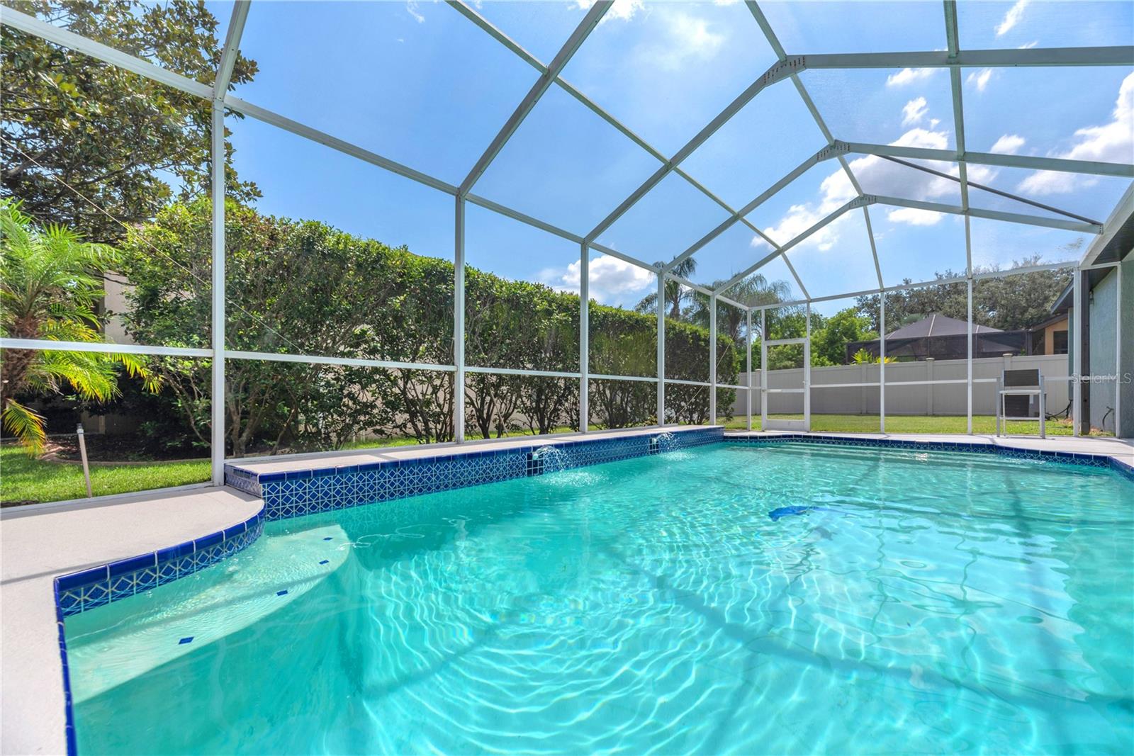 2219 LONGMORE CIR — photo 27