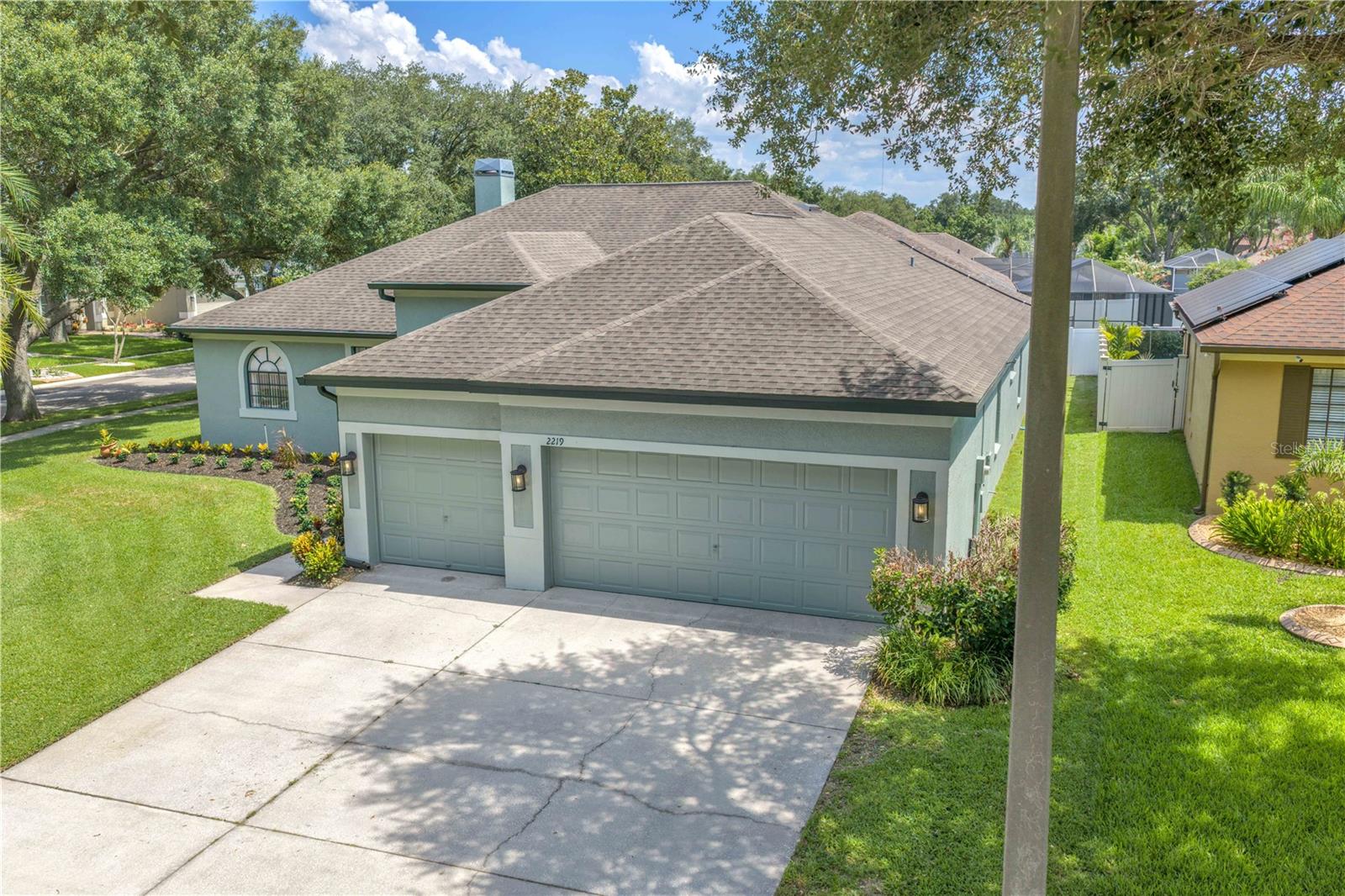 2219 LONGMORE CIR — photo 36