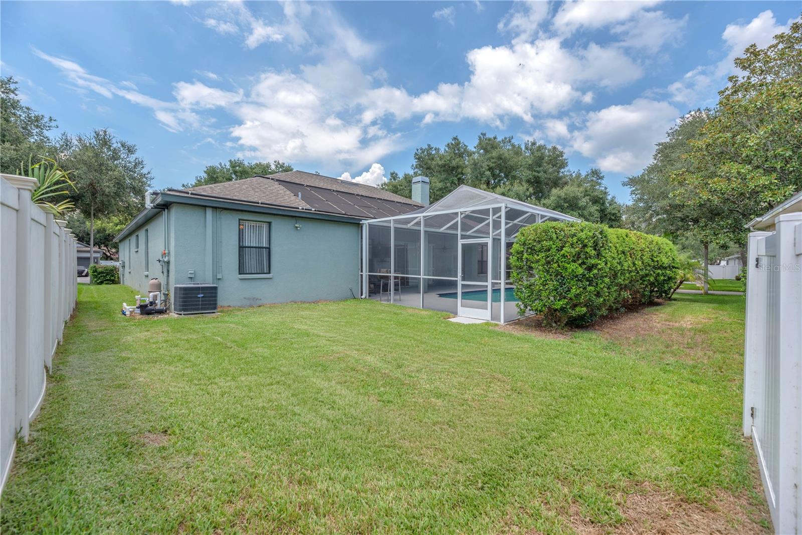 2219 LONGMORE CIR — photo 38