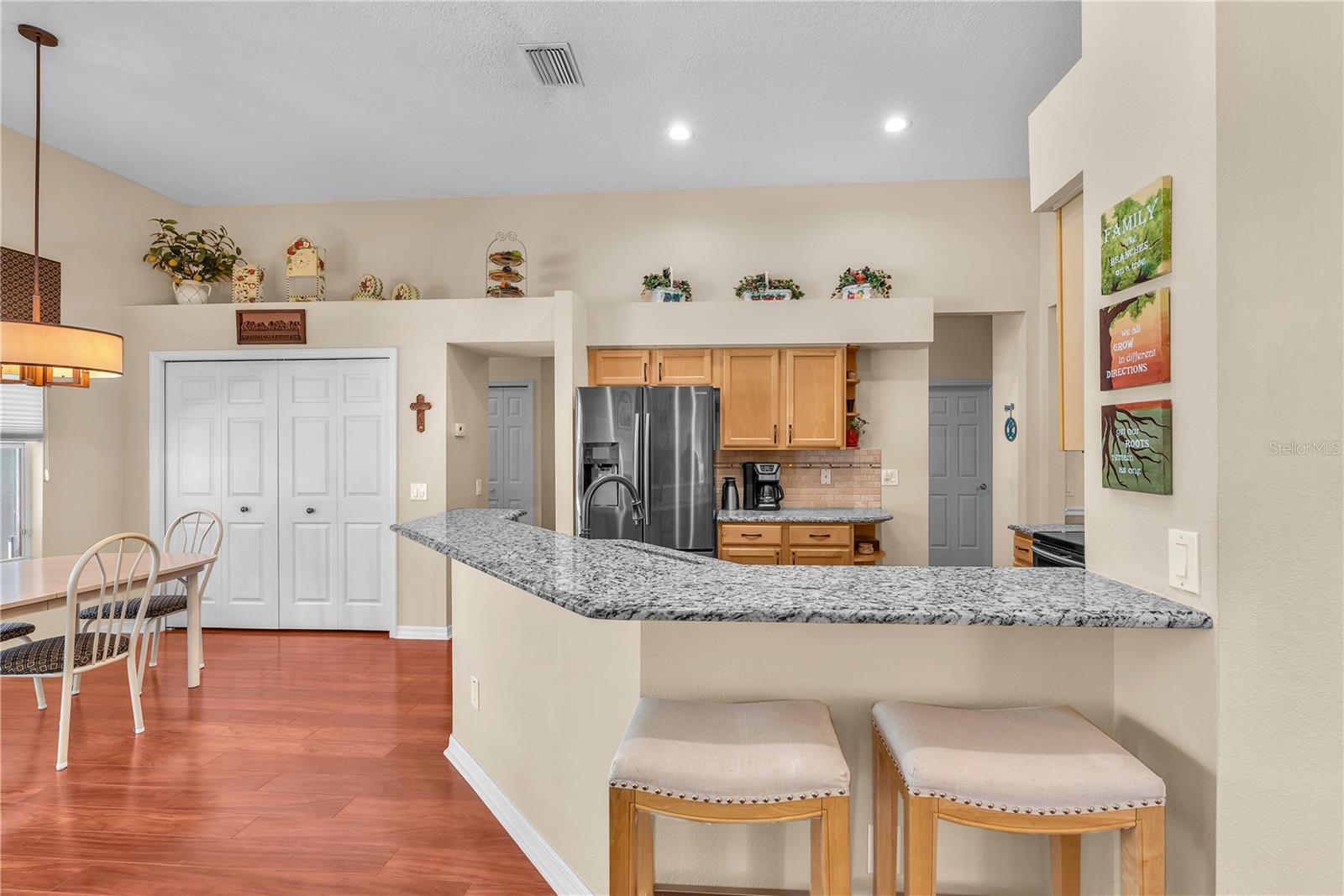 2219 LONGMORE CIR — photo 10
