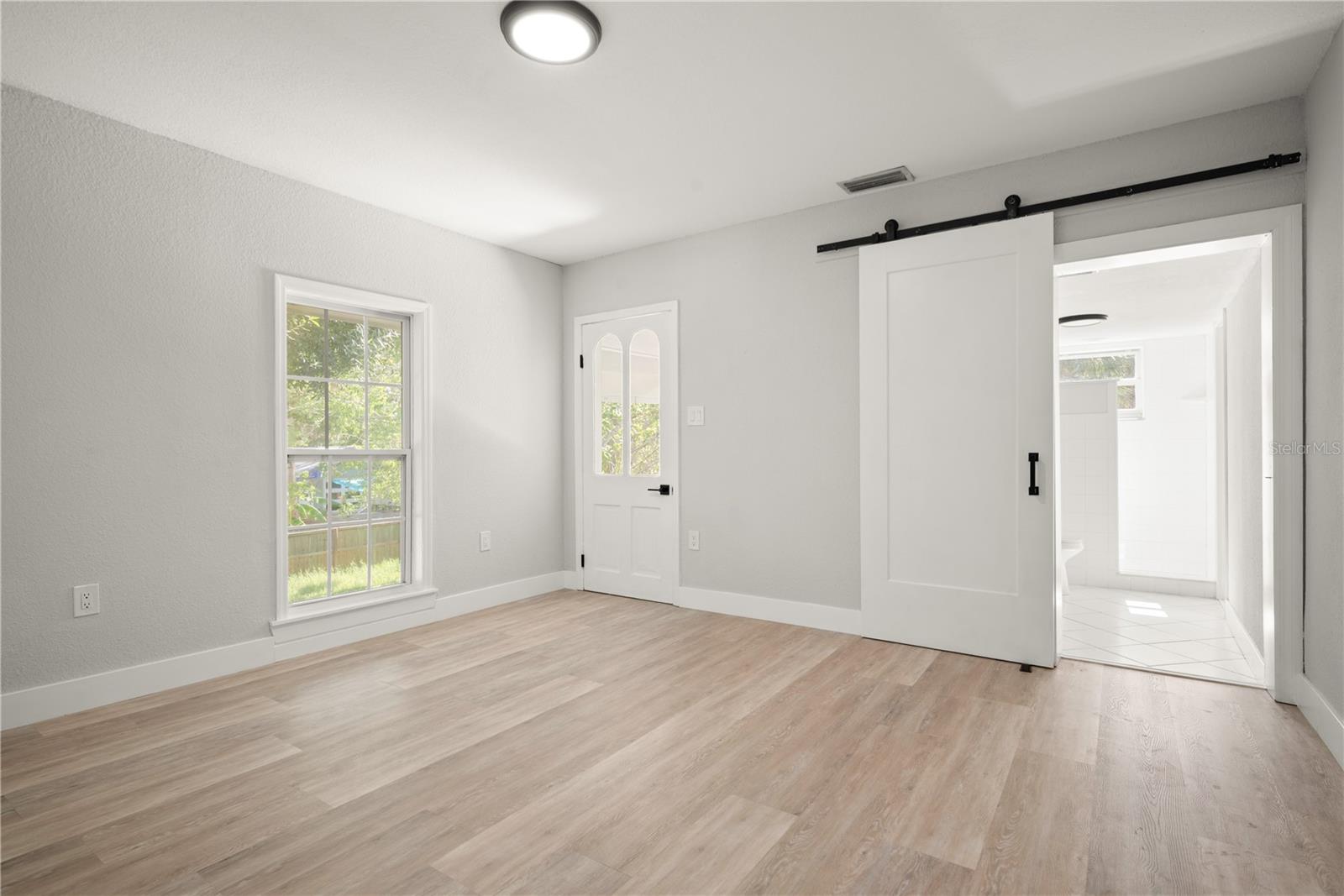 309 BATH ST — photo 24