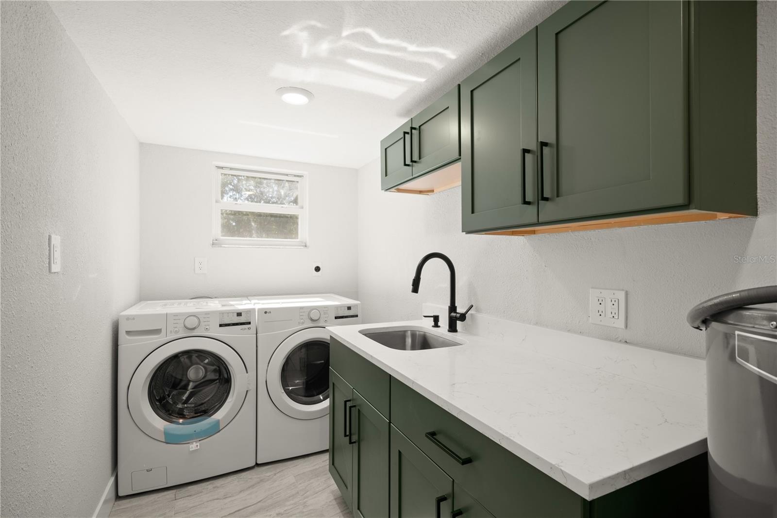 309 BATH ST — photo 8