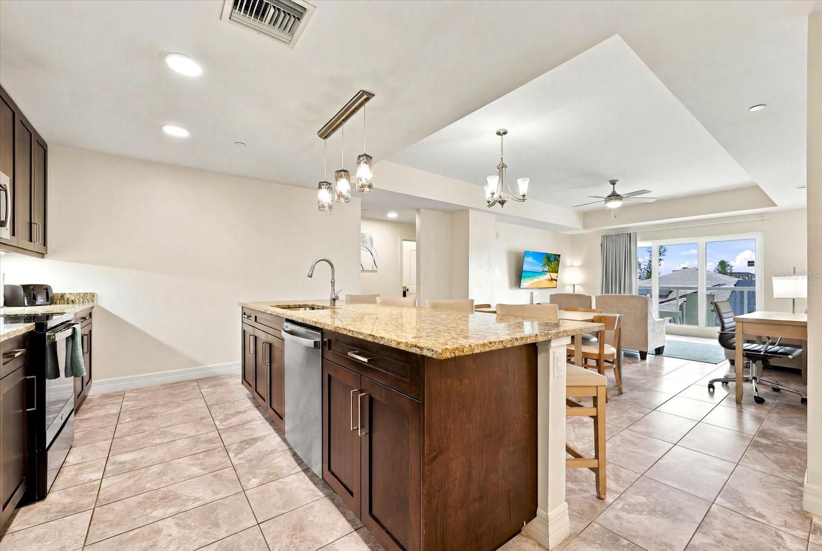 24 AVALON ST #405 — photo 3