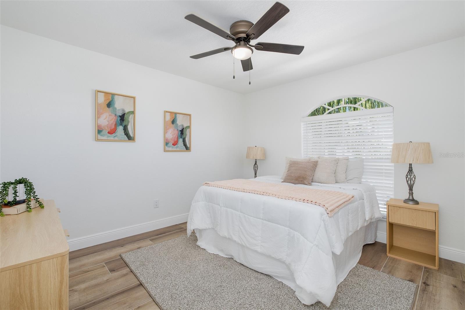 5416 JOBETH DR — photo 33
