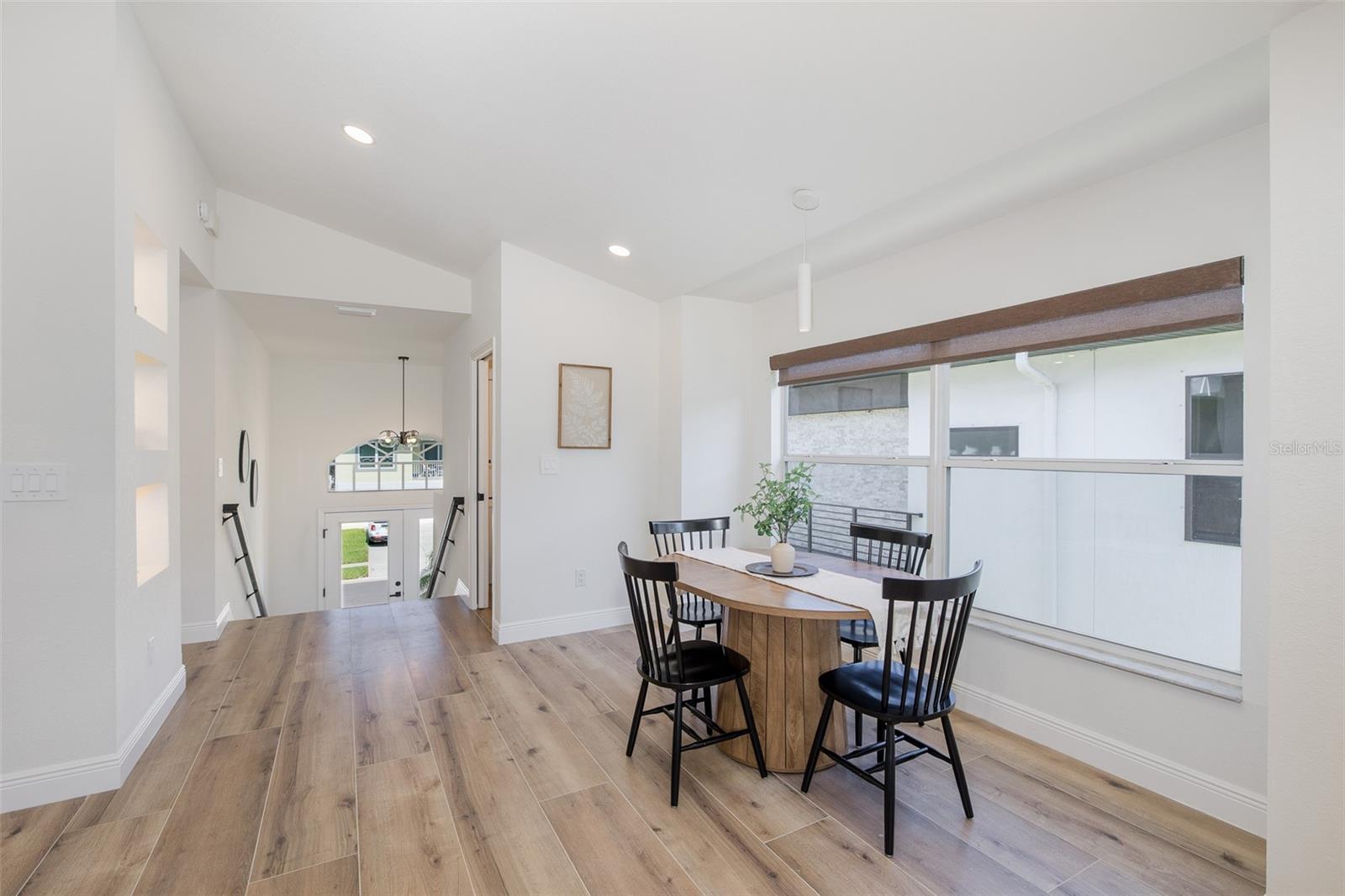 5416 JOBETH DR — photo 17