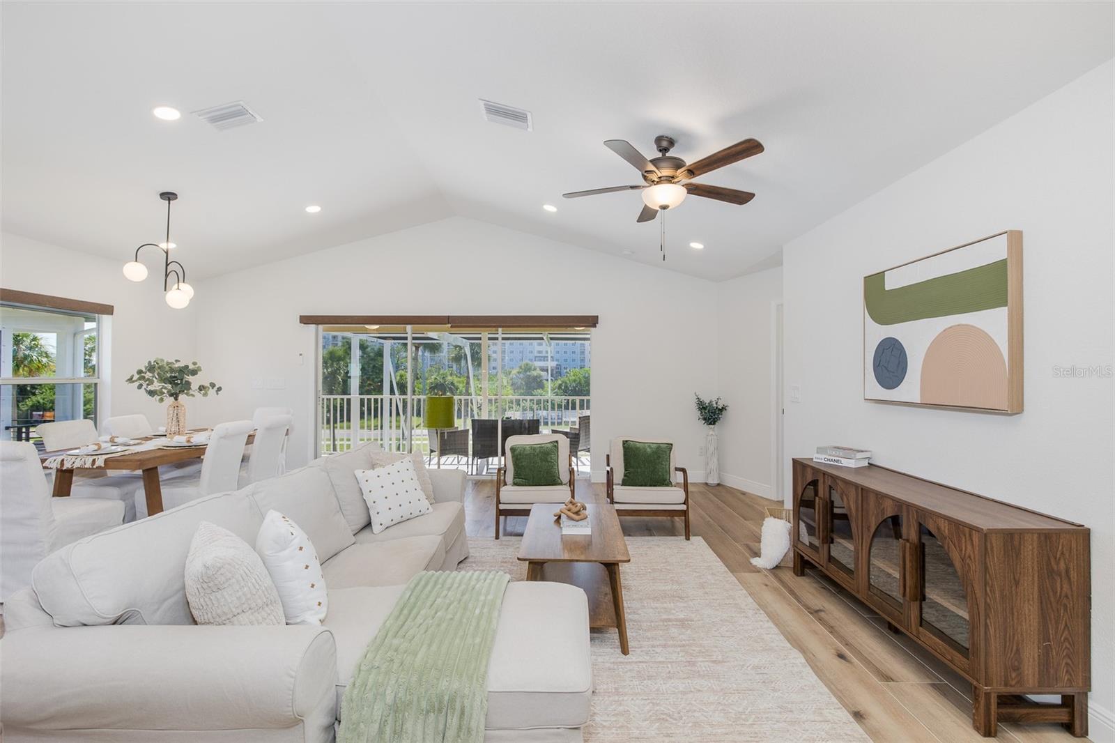 5416 JOBETH DR — photo 14