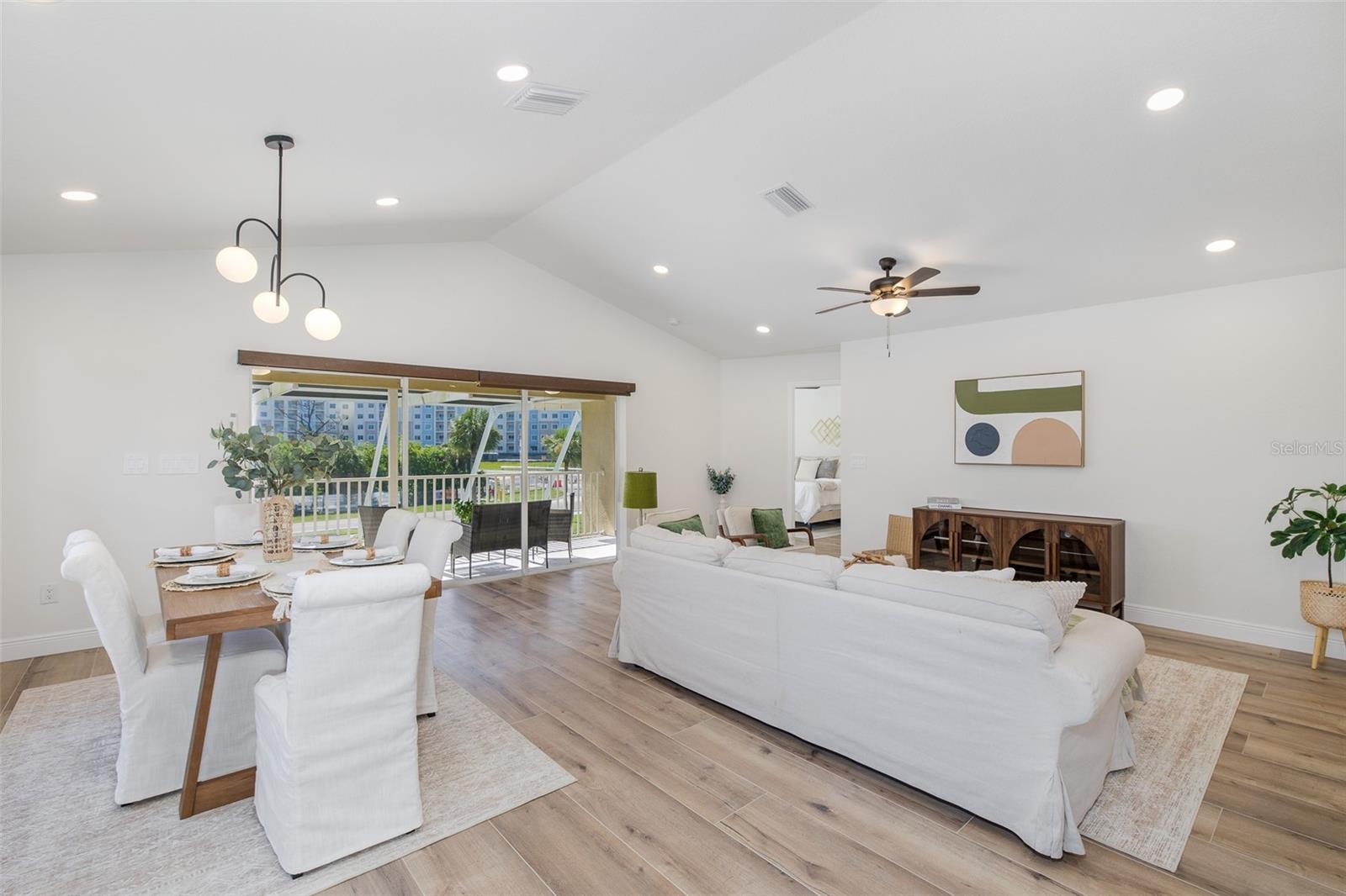 5416 JOBETH DR — photo 16