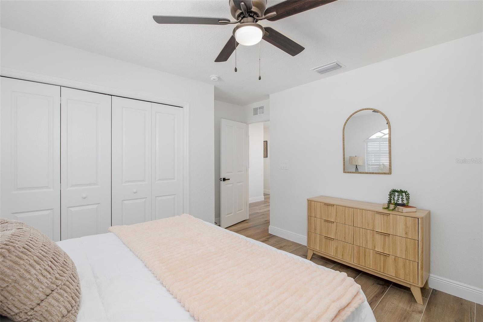 5416 JOBETH DR — photo 35