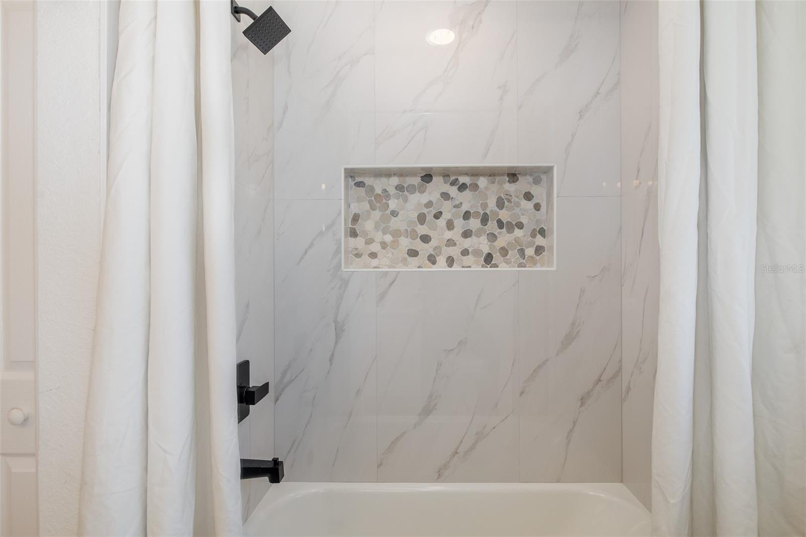 5416 JOBETH DR — photo 37