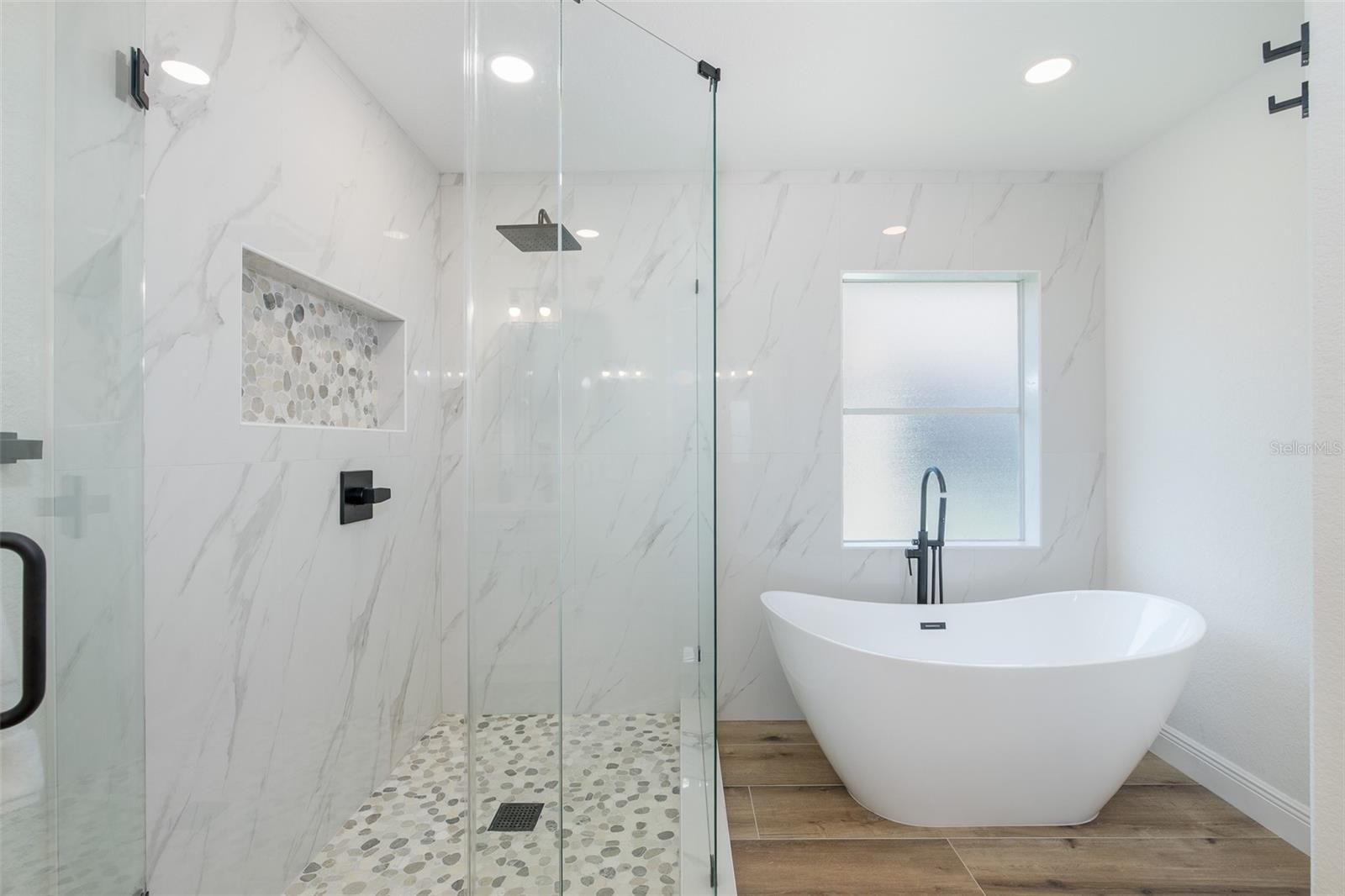 5416 JOBETH DR — photo 29