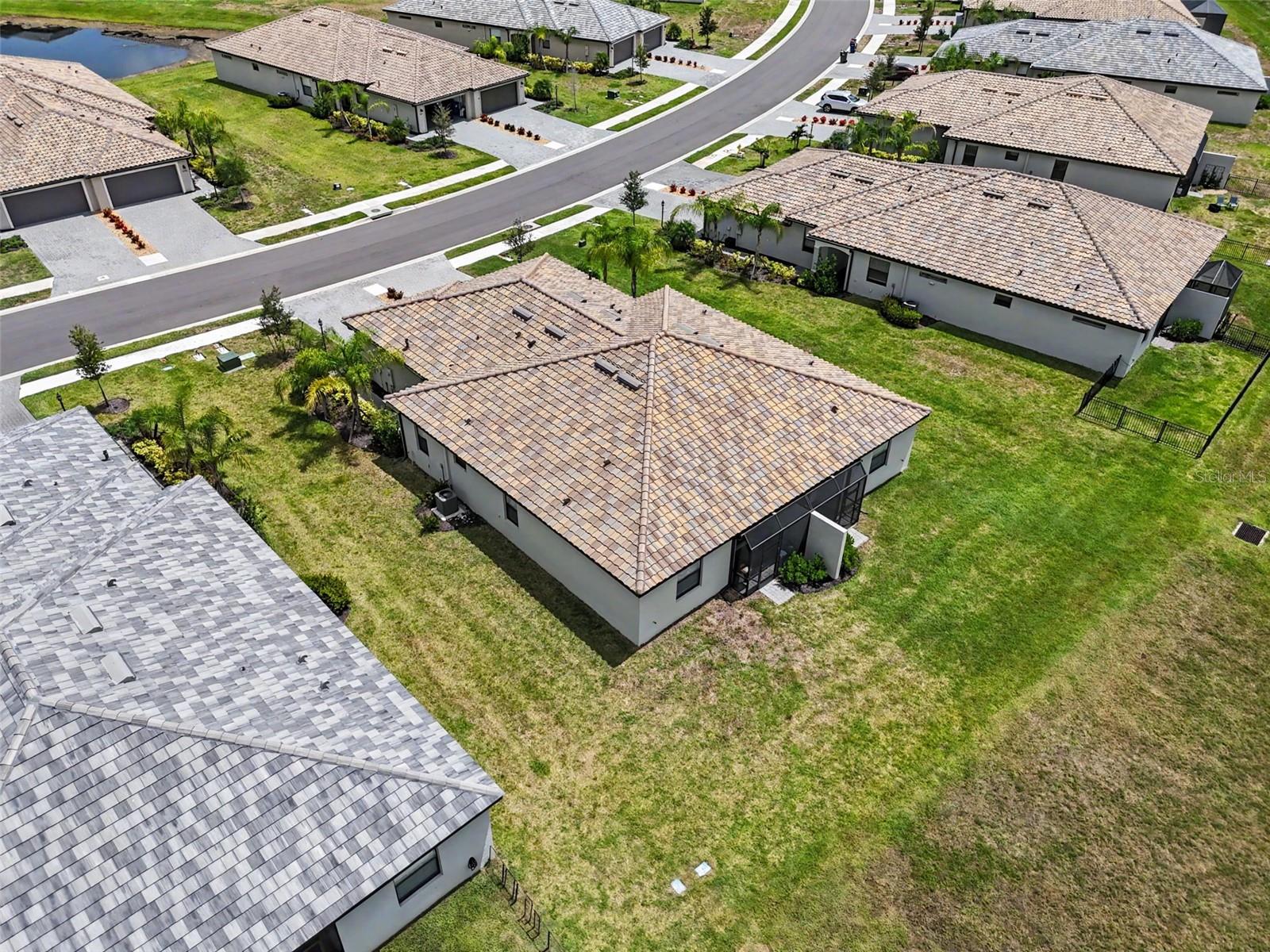 15724 SUNNY DAY DR — photo 24