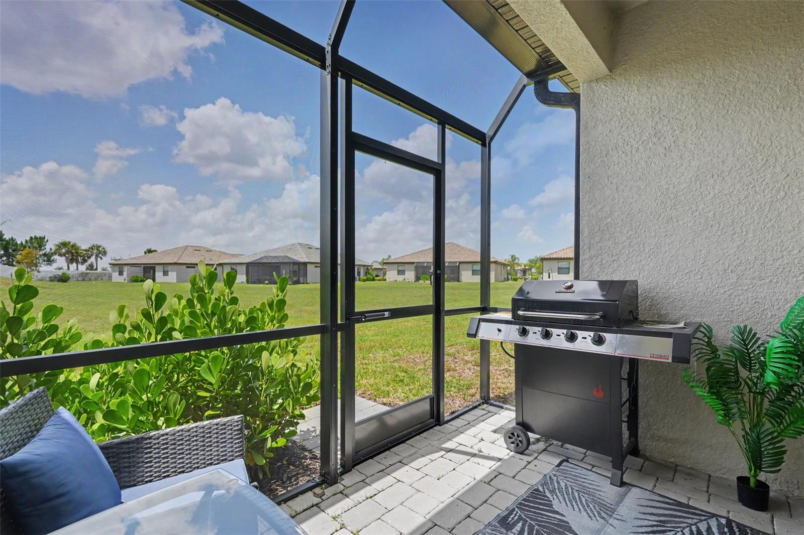 15724 SUNNY DAY DR — photo 19