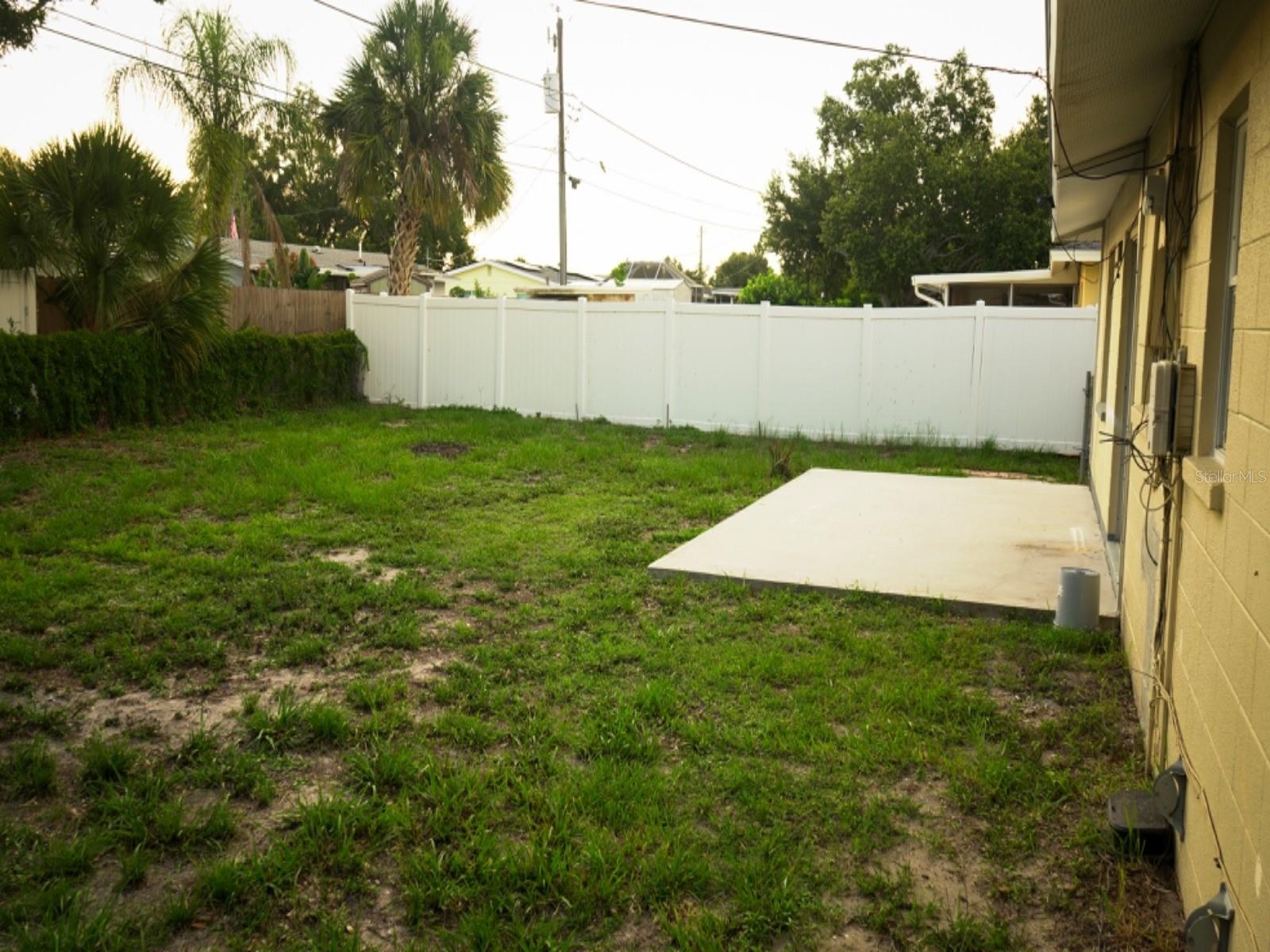 1051 VENETIAN PKWY — photo 25
