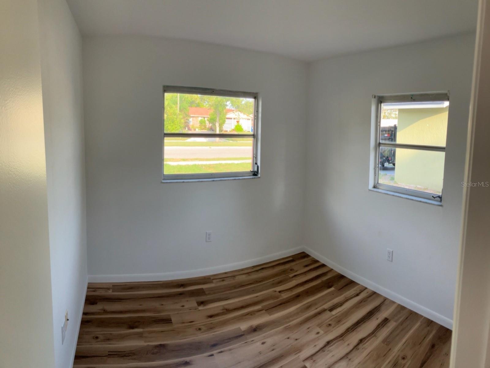 1051 VENETIAN PKWY — photo 20