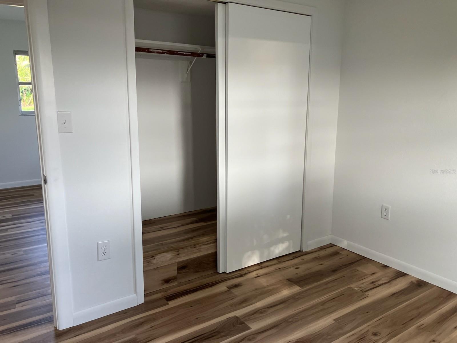 1051 VENETIAN PKWY — photo 19