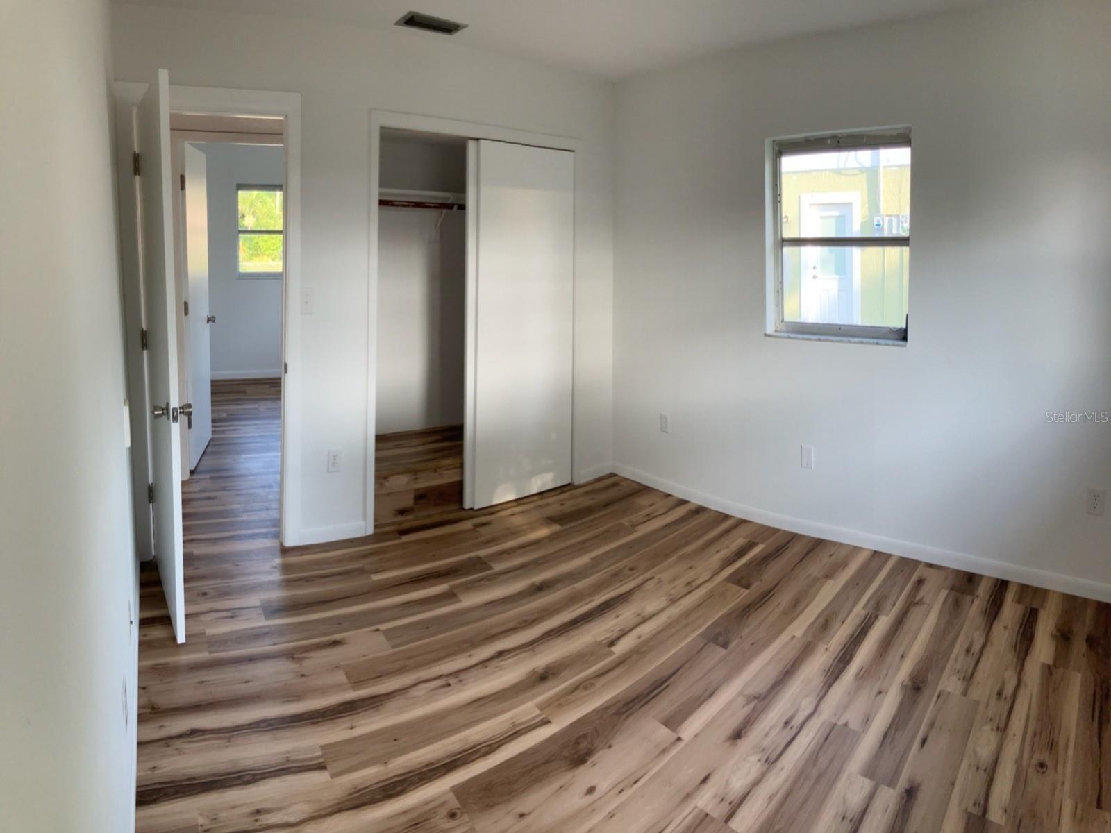1051 VENETIAN PKWY — photo 18