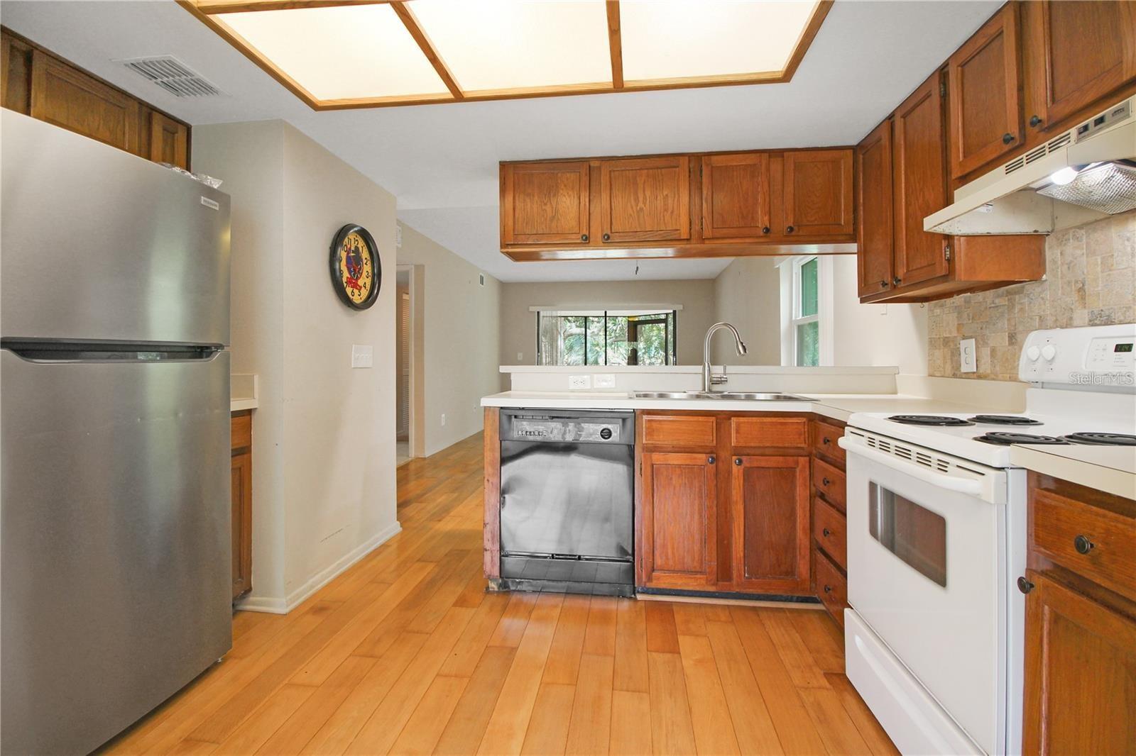 135 WOODLAKE WYNDE #135 — photo 7