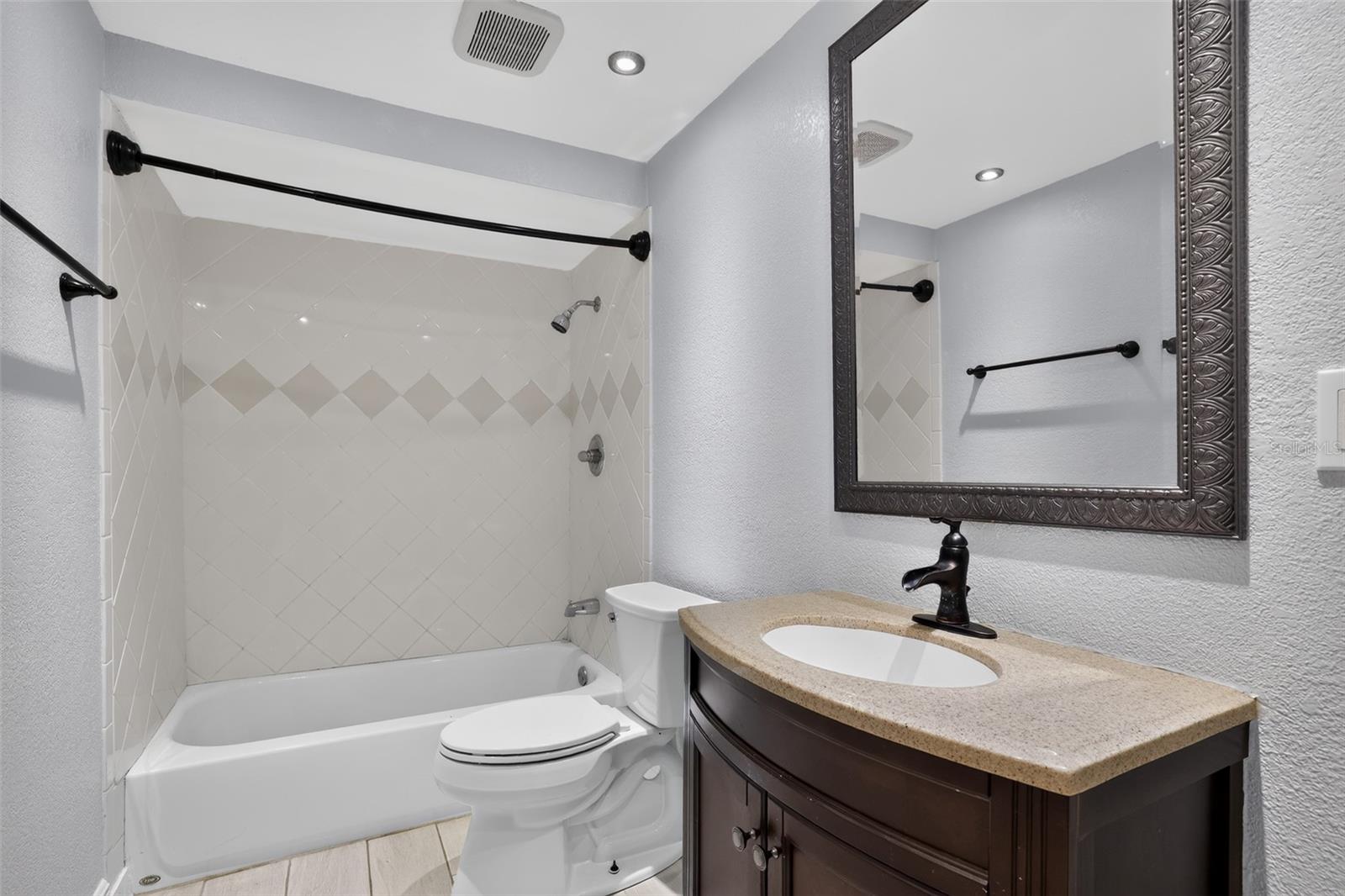 7001 BAYWOOD CT — photo 29