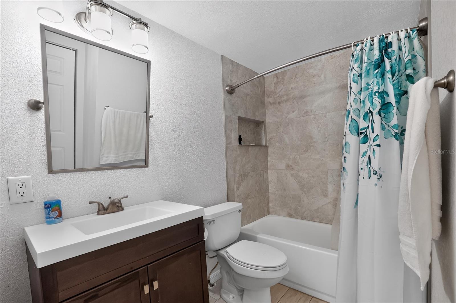7001 BAYWOOD CT — photo 28