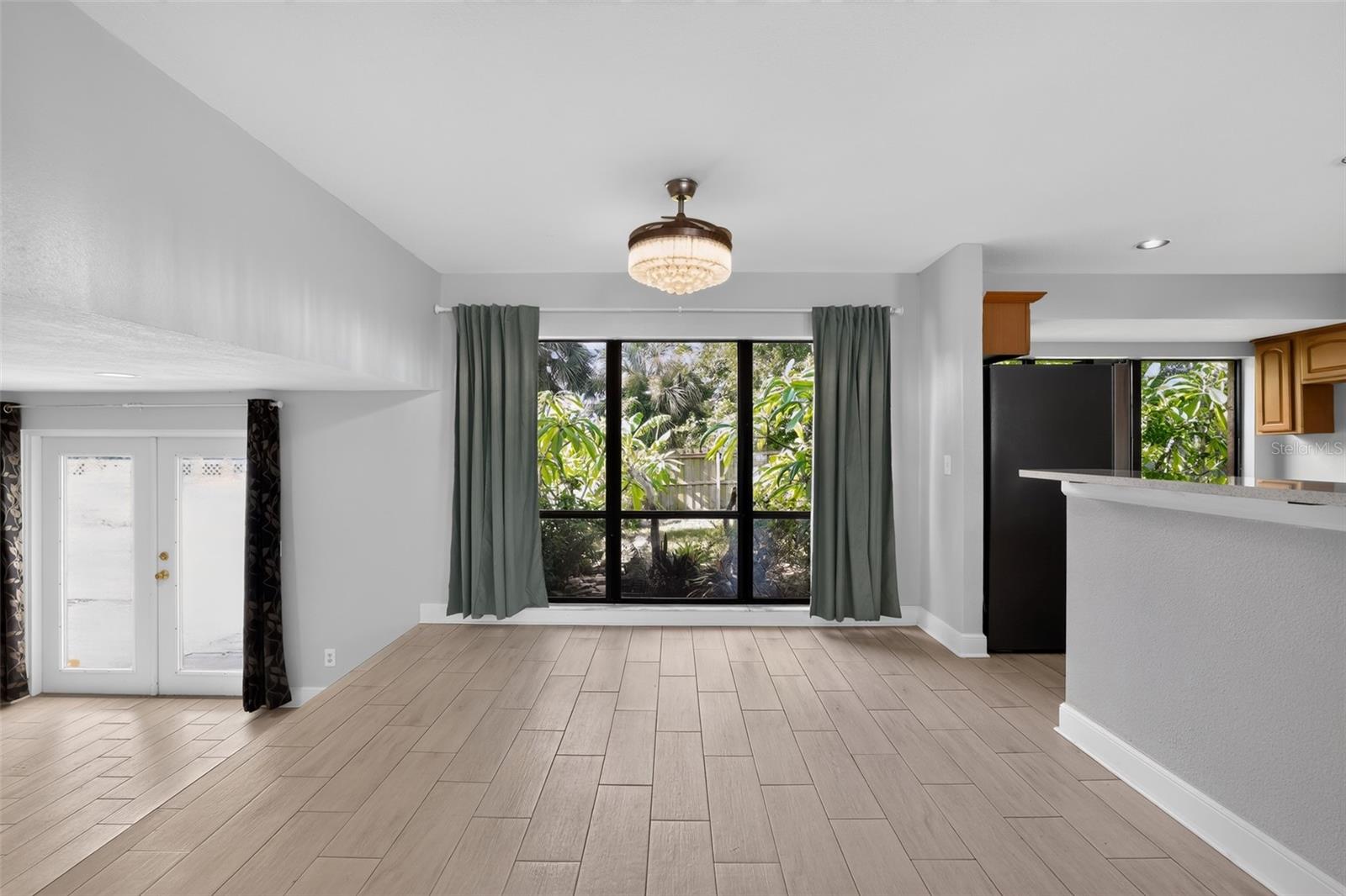 7001 BAYWOOD CT — photo 6