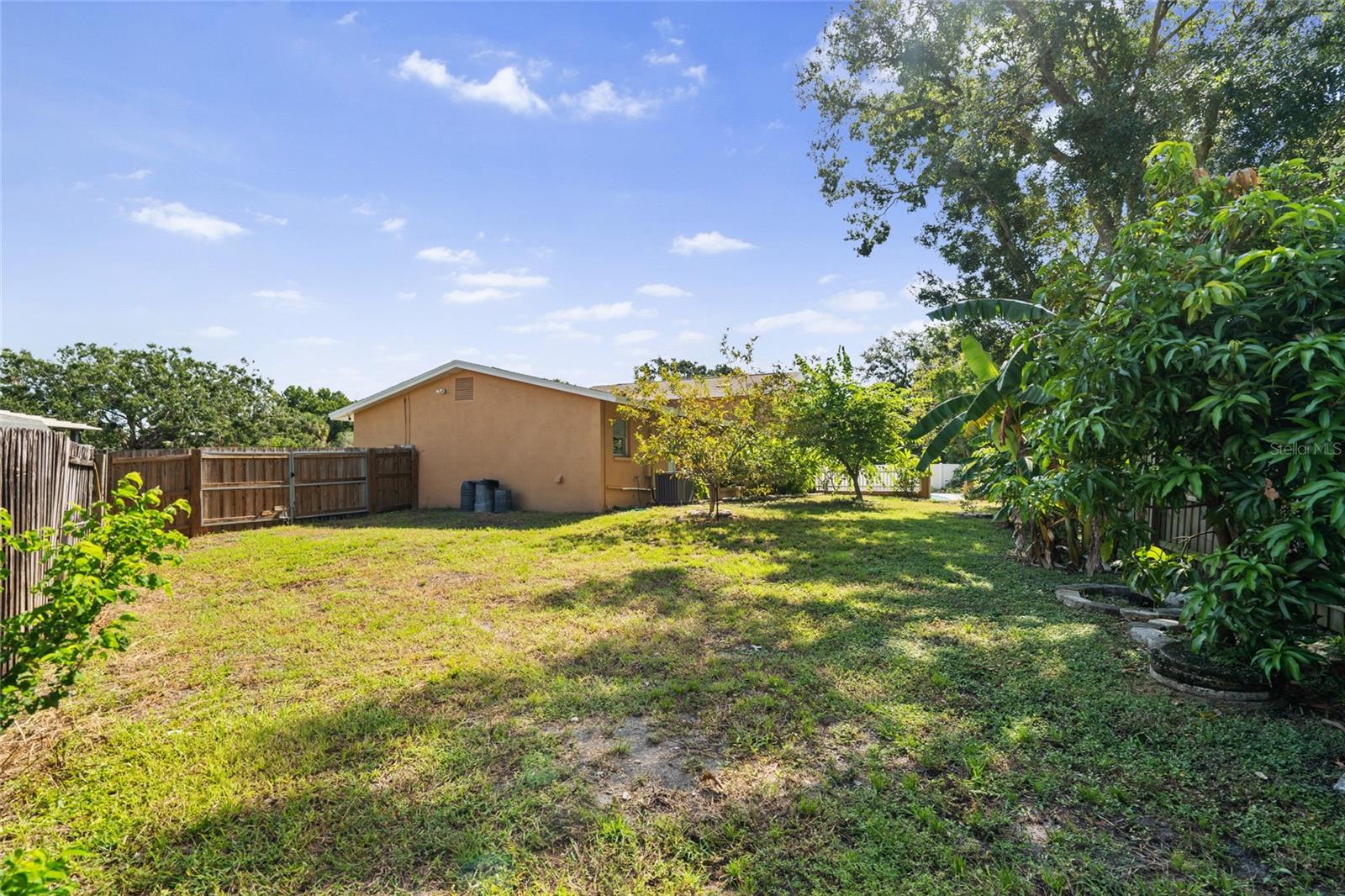7001 BAYWOOD CT — photo 37
