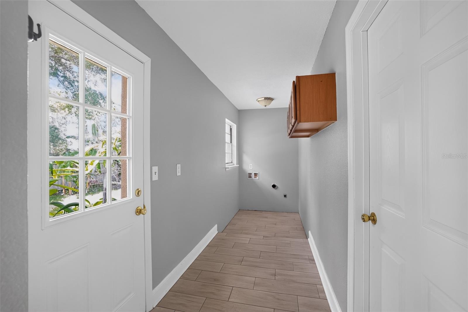 7001 BAYWOOD CT — photo 4