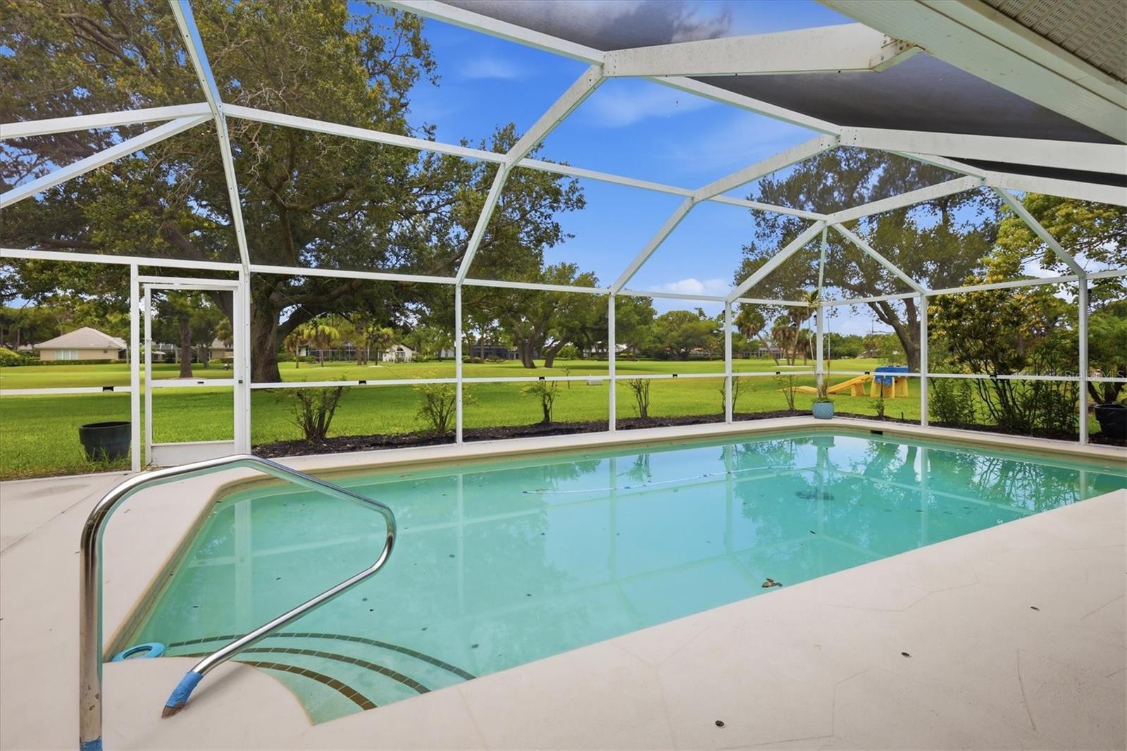 3900 TORREY PINES BLVD — photo 43