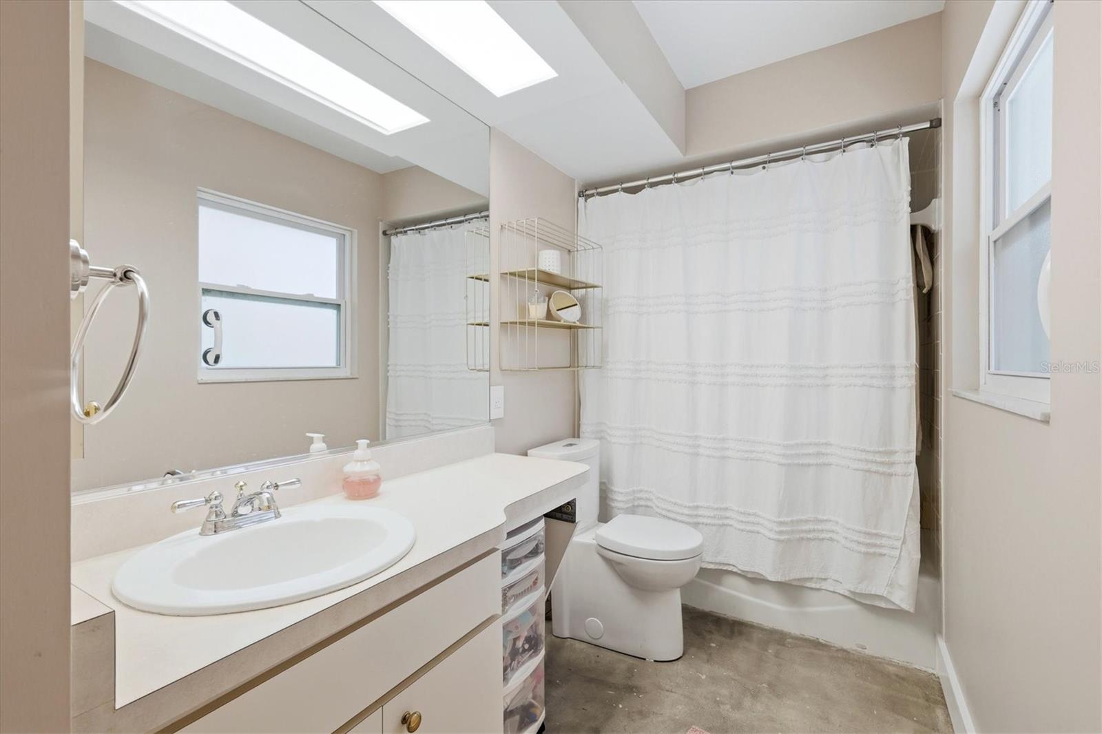 3900 TORREY PINES BLVD — photo 39