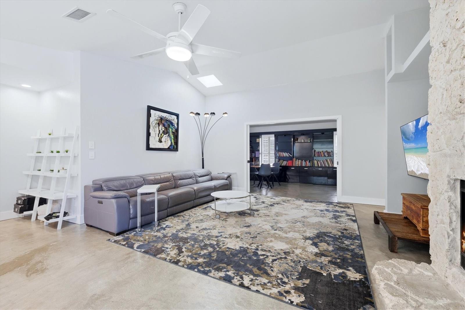 3900 TORREY PINES BLVD — photo 17