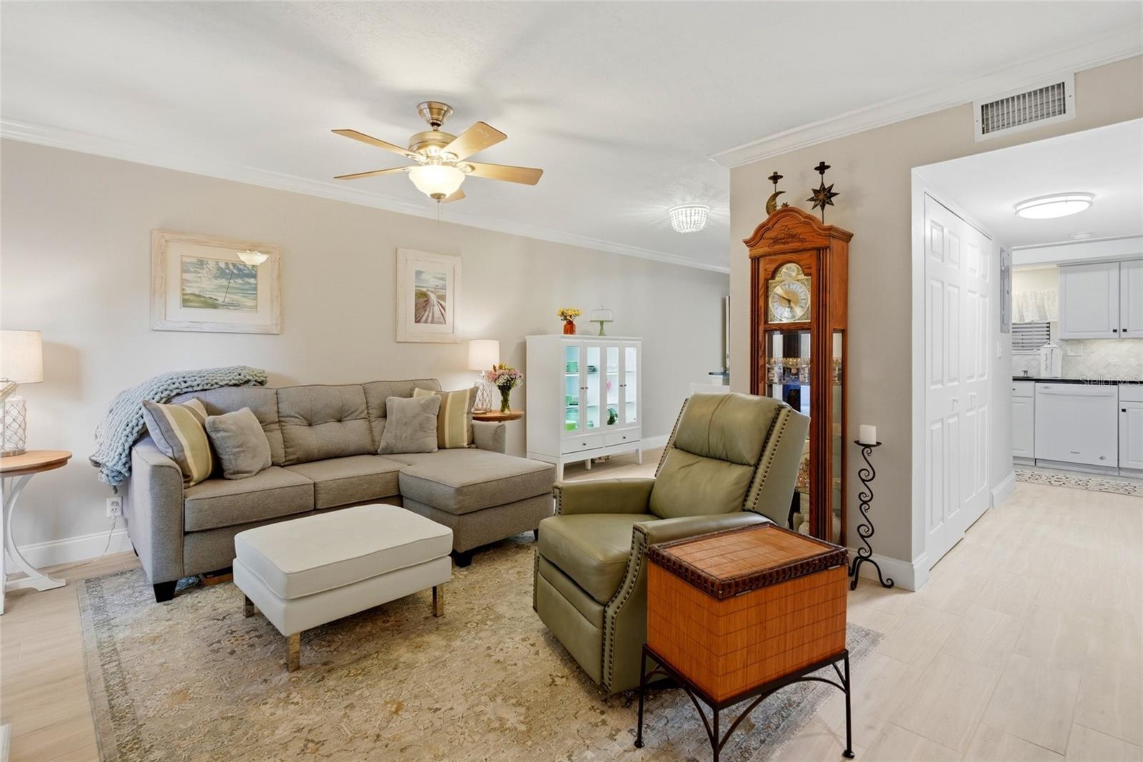 8003 JASMINE DR #8003 — photo 9