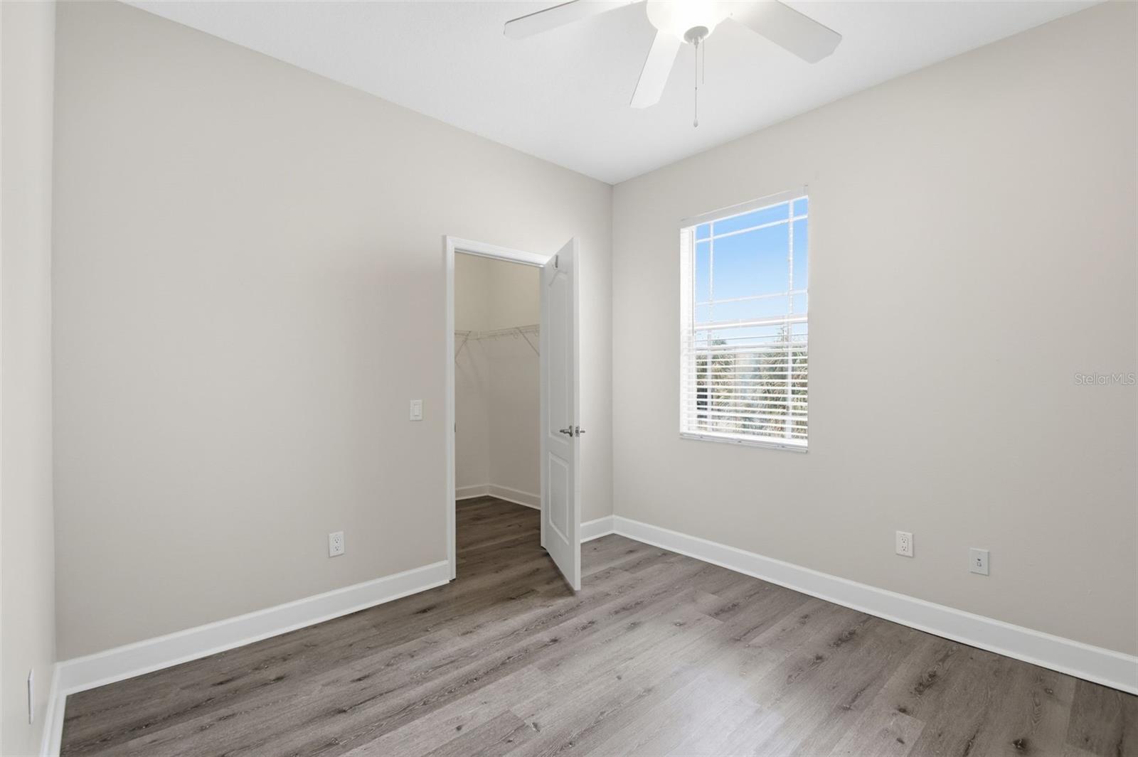 211 S WESTLAND AVE #1 — photo 30