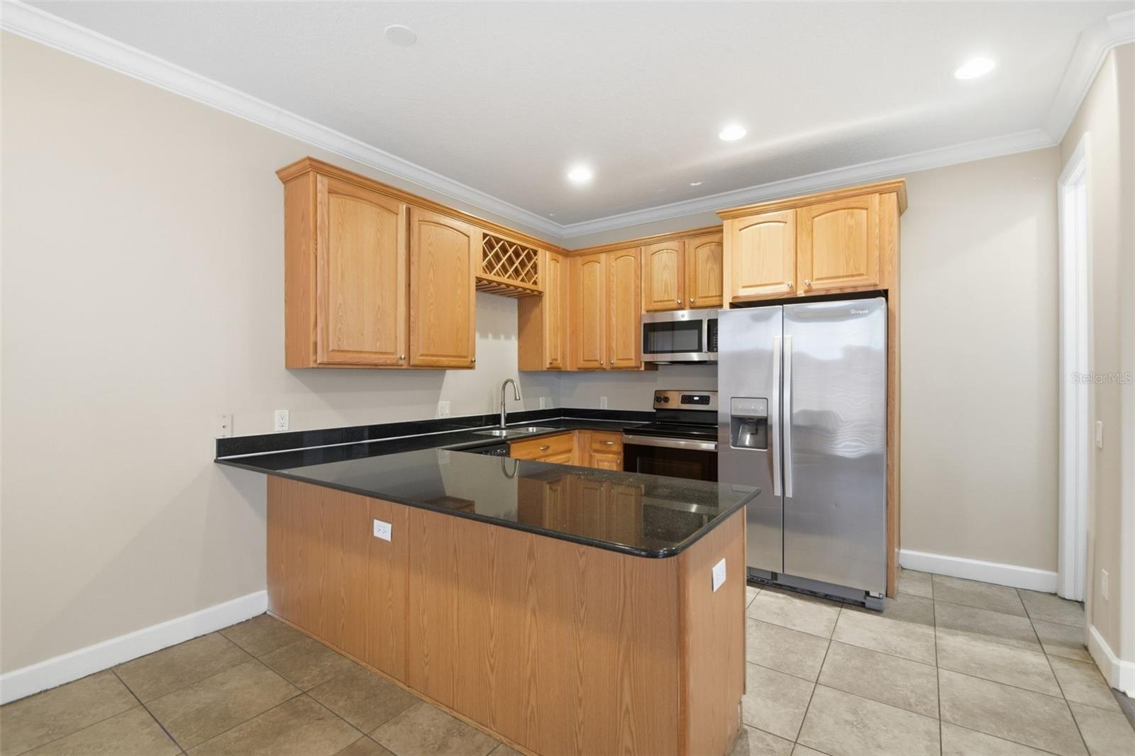 211 S WESTLAND AVE #1 — photo 18
