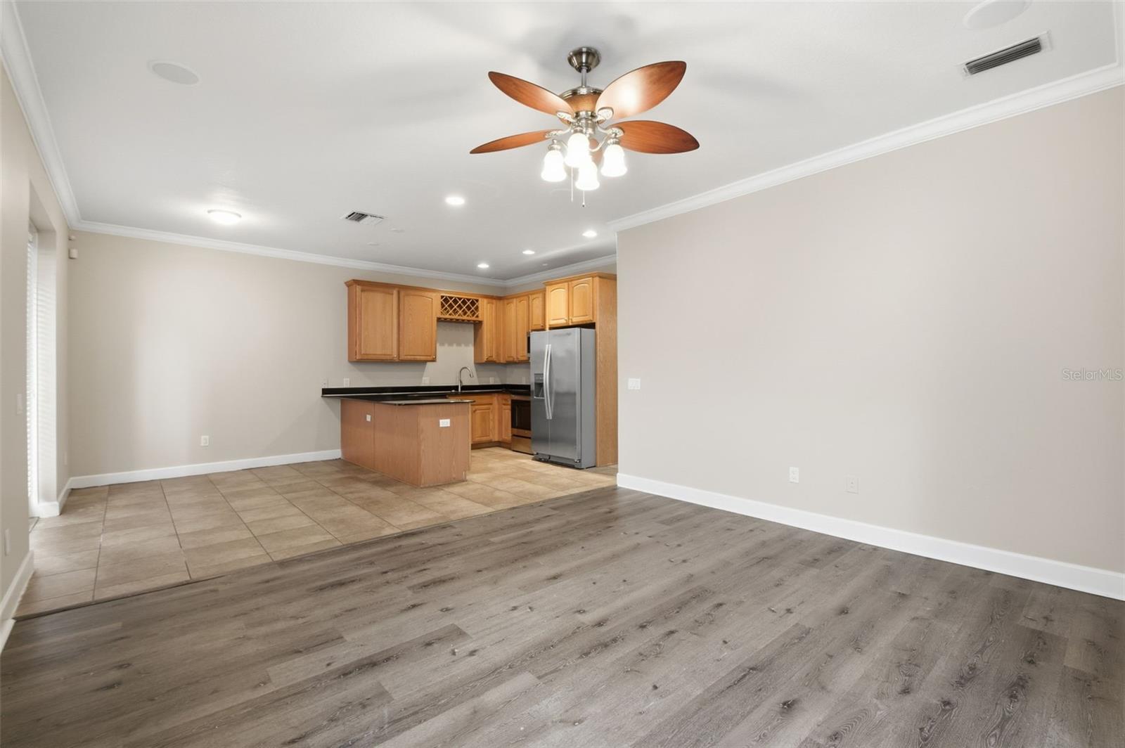 211 S WESTLAND AVE #1 — photo 14
