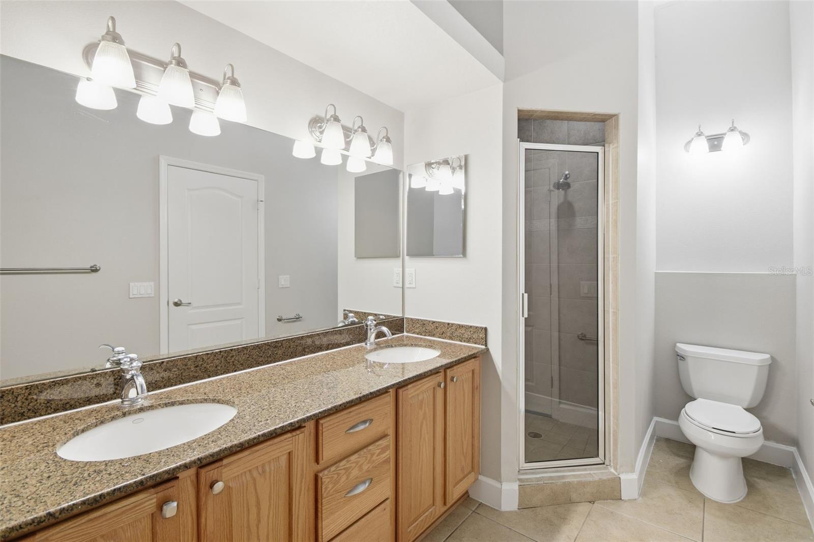 211 S WESTLAND AVE #1 — photo 44