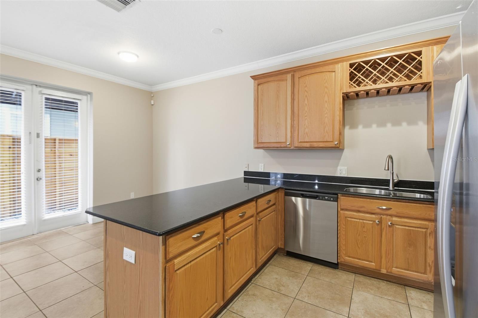 211 S WESTLAND AVE #1 — photo 21