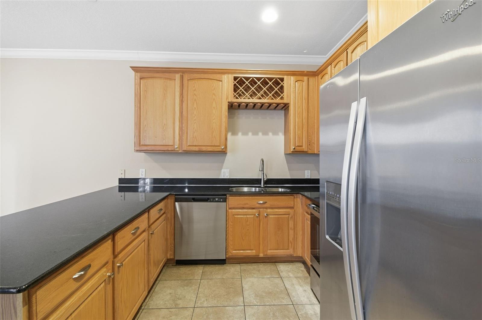 211 S WESTLAND AVE #1 — photo 19