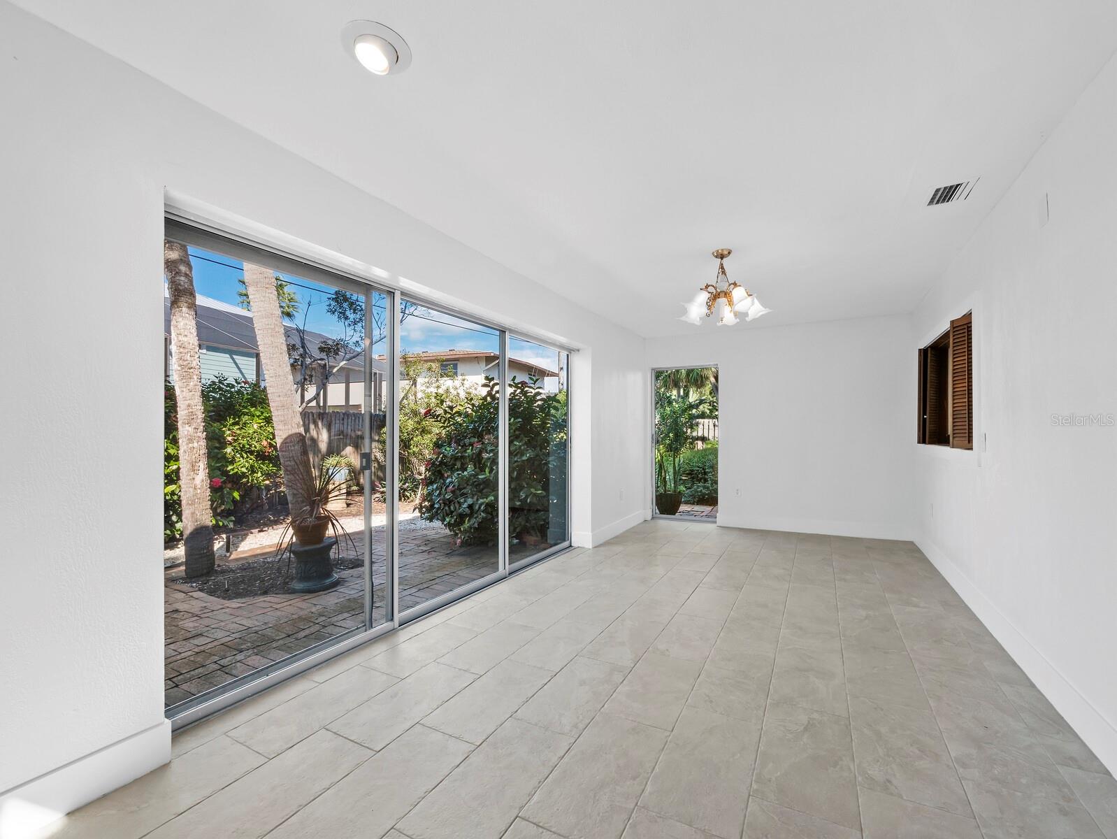 5451 SHADOW LAWN DR — photo 24