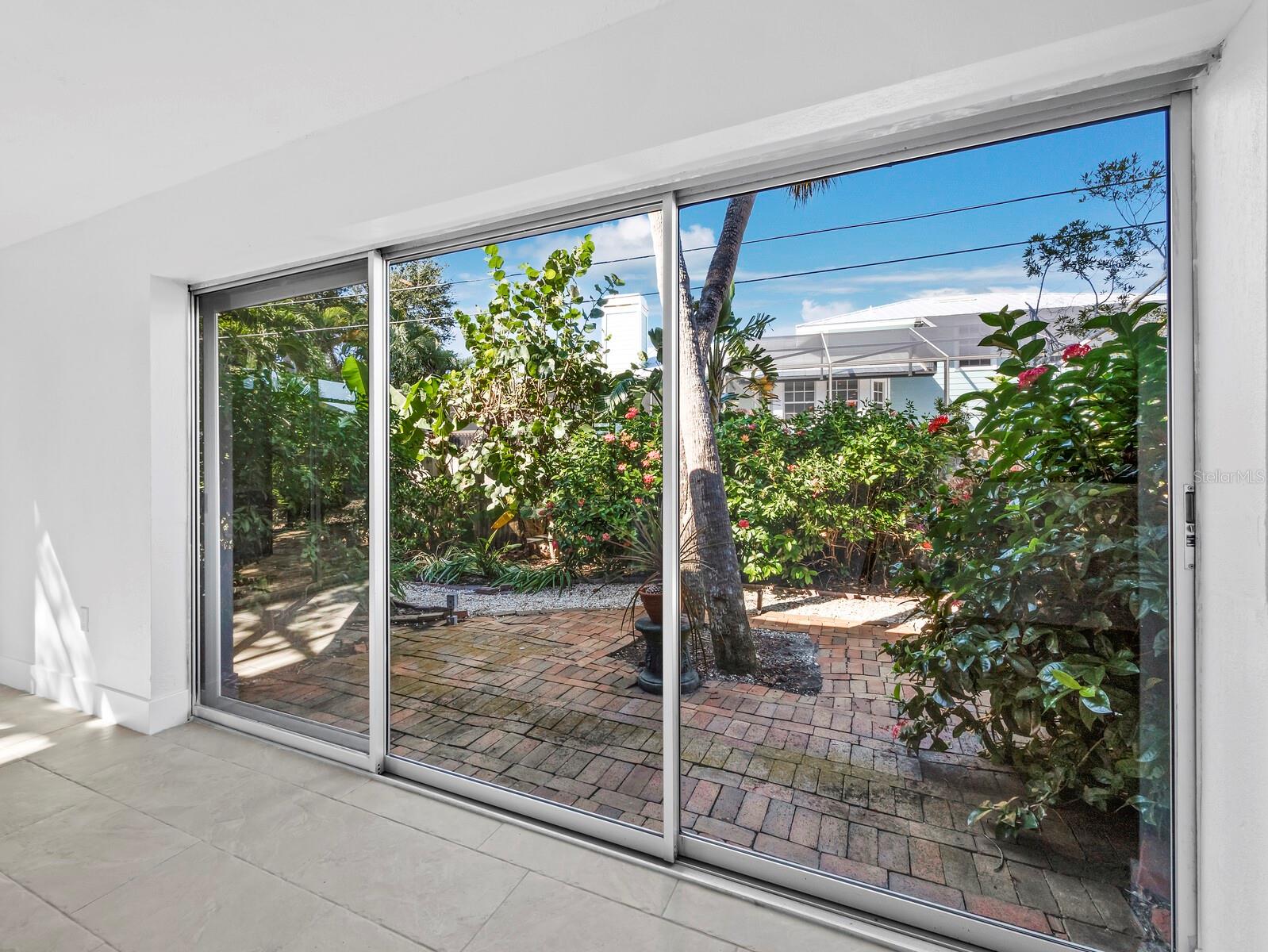 5451 SHADOW LAWN DR — photo 27
