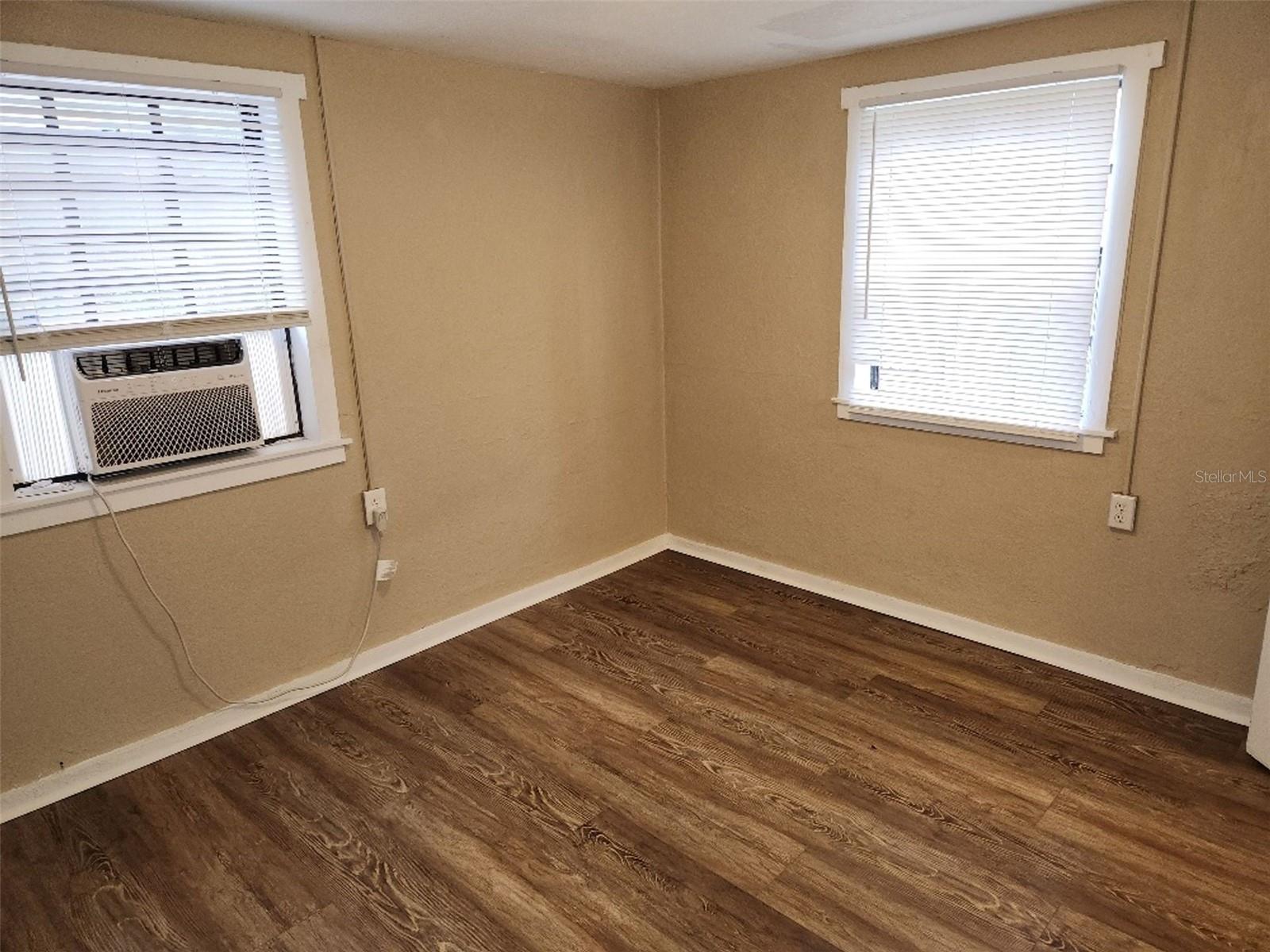 2135 8TH AVE N #2 — photo 9