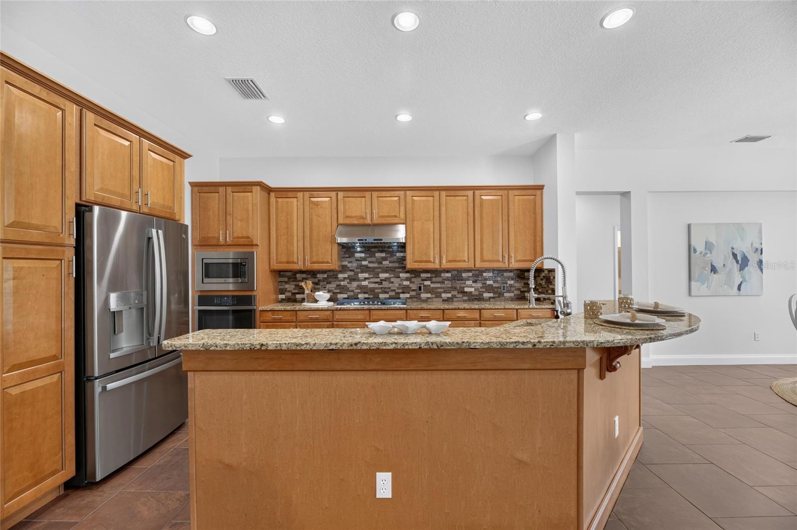 824 ISLEBAY DR — photo 27