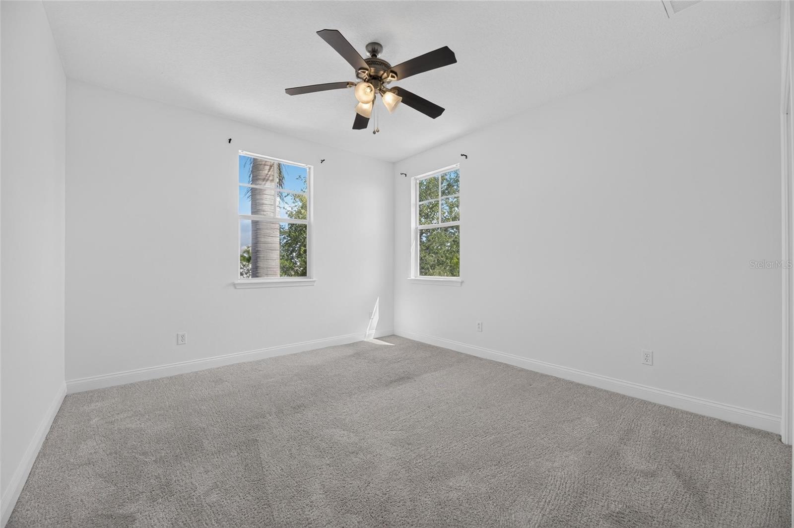824 ISLEBAY DR — photo 60
