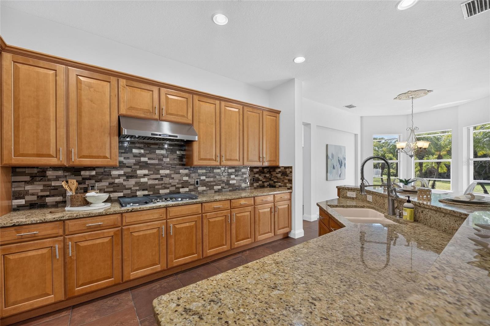 824 ISLEBAY DR — photo 33