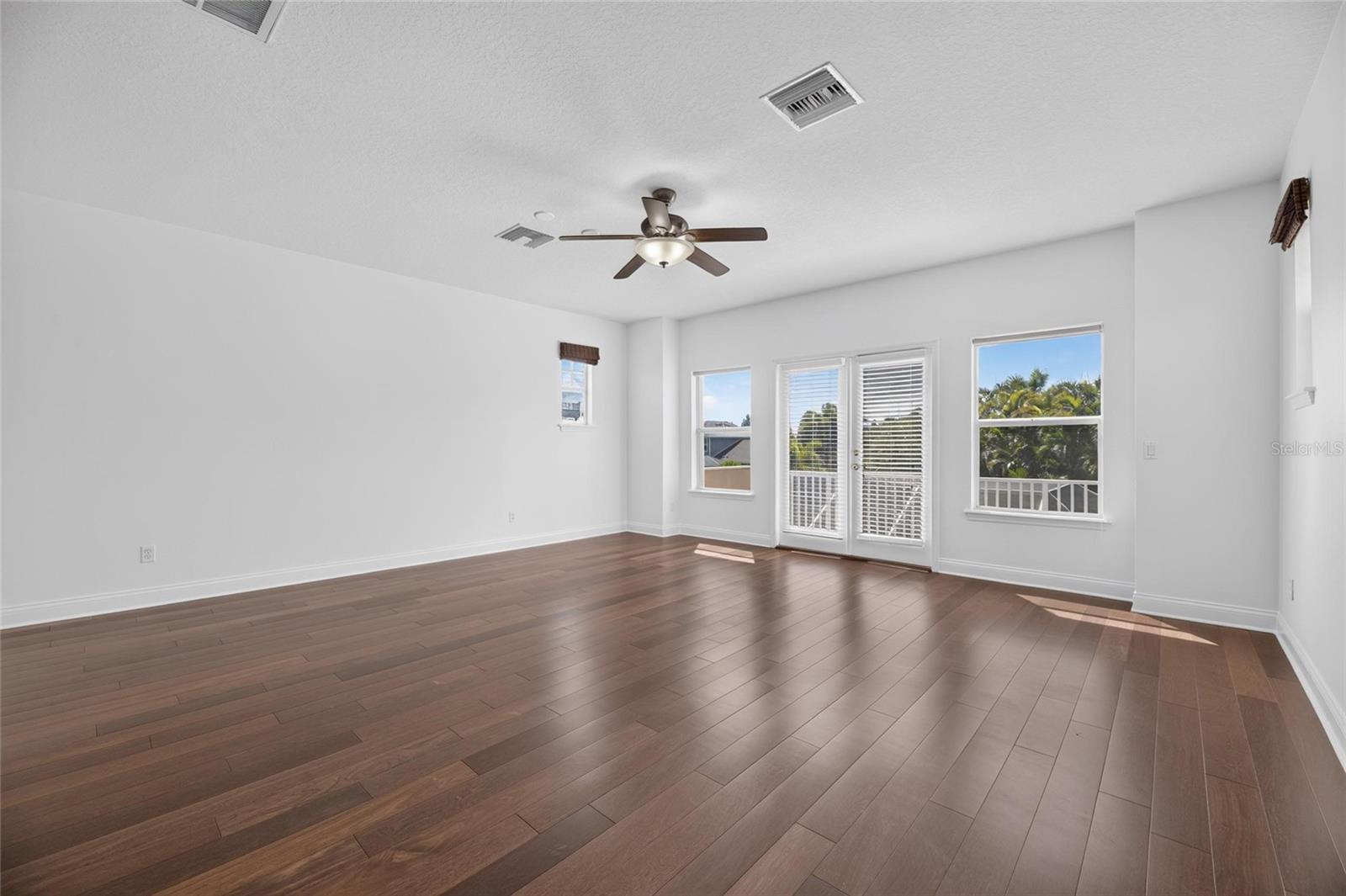 824 ISLEBAY DR — photo 64