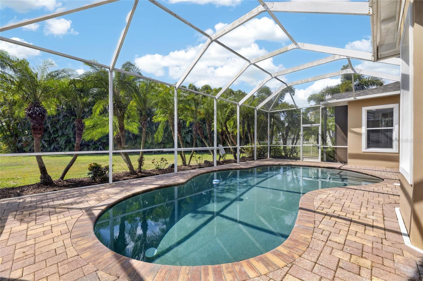 824 ISLEBAY DR — photo 3