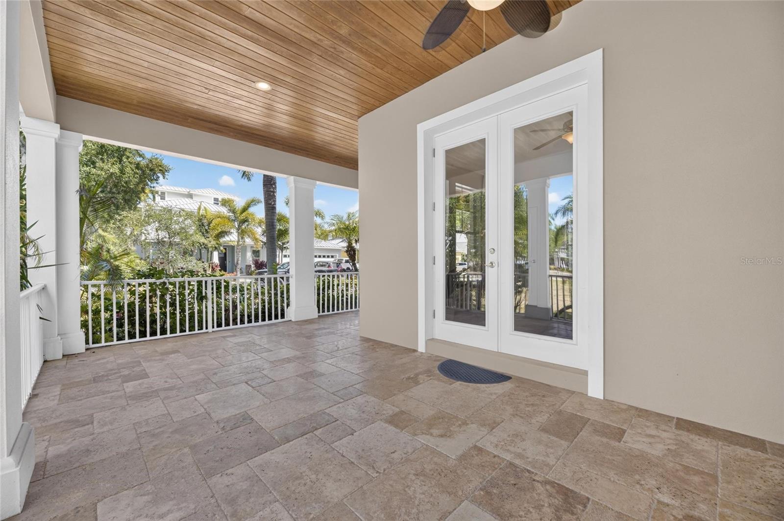 824 ISLEBAY DR — photo 9