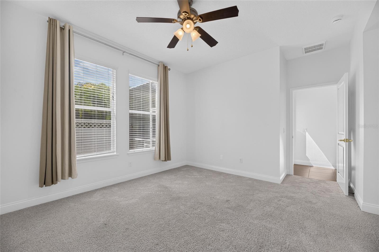 824 ISLEBAY DR — photo 39