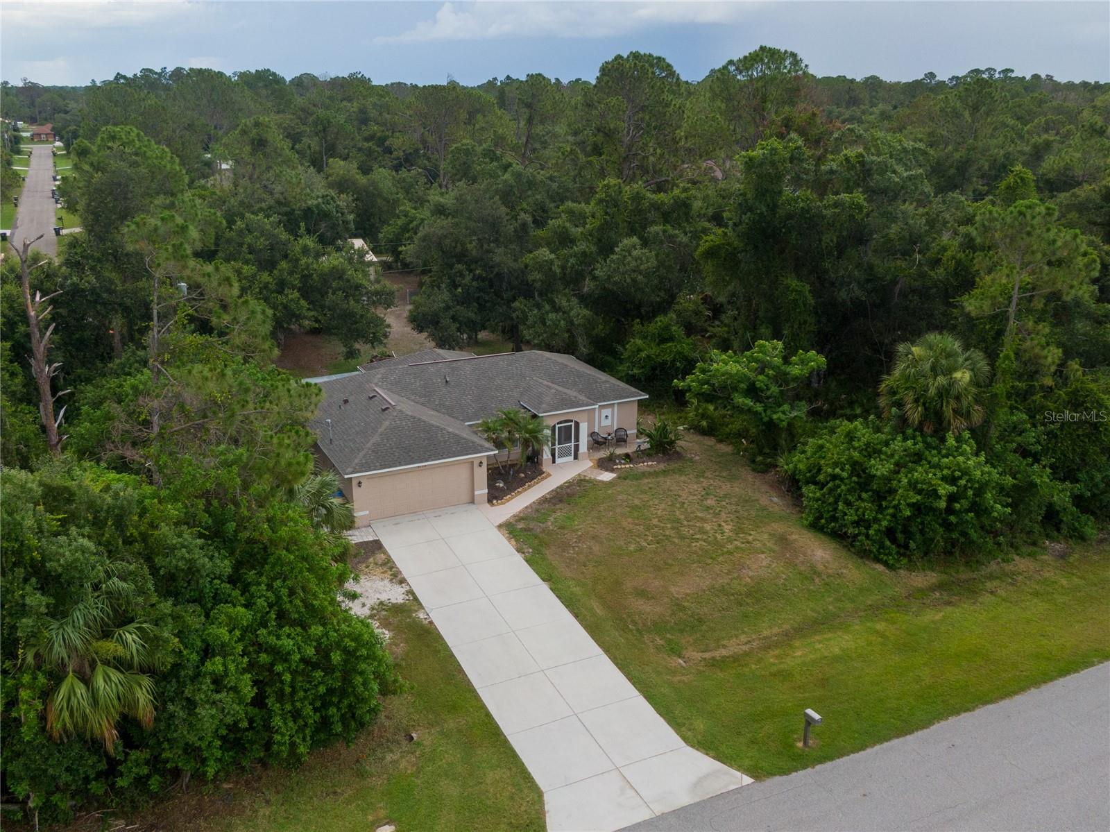 5175 HORNBUCKLE BLVD — photo 2