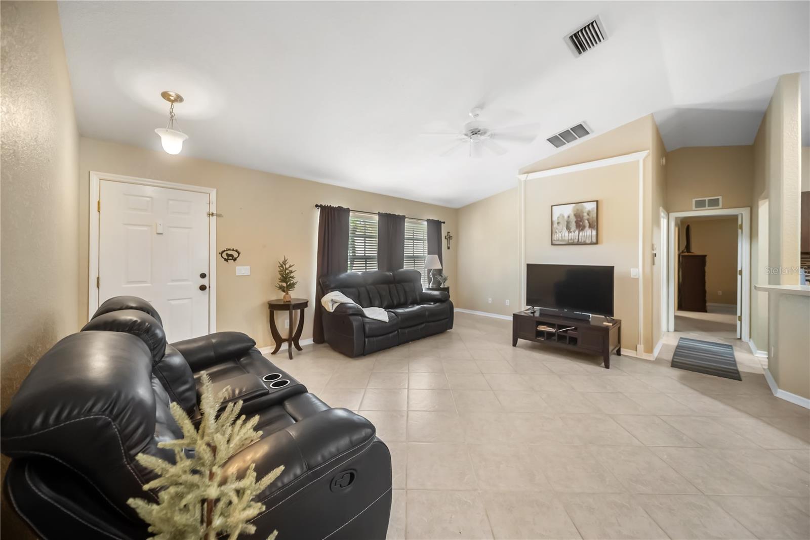 5175 HORNBUCKLE BLVD — photo 6