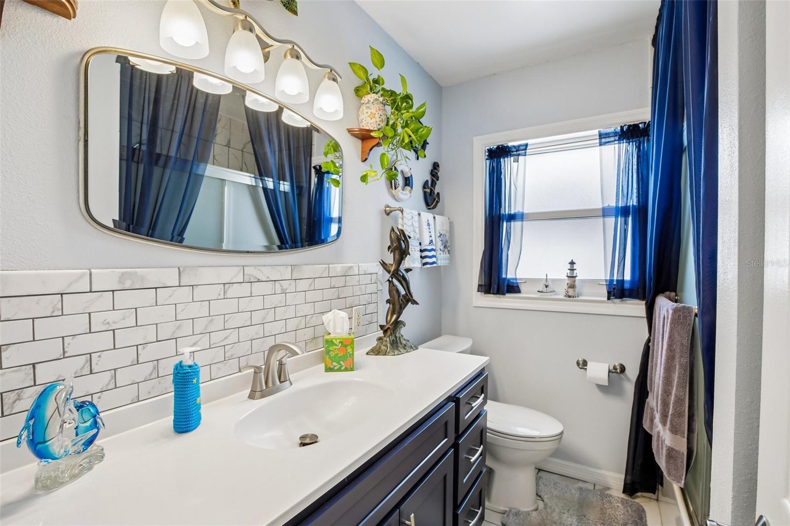 806 BLUE HERON BLVD — photo 16